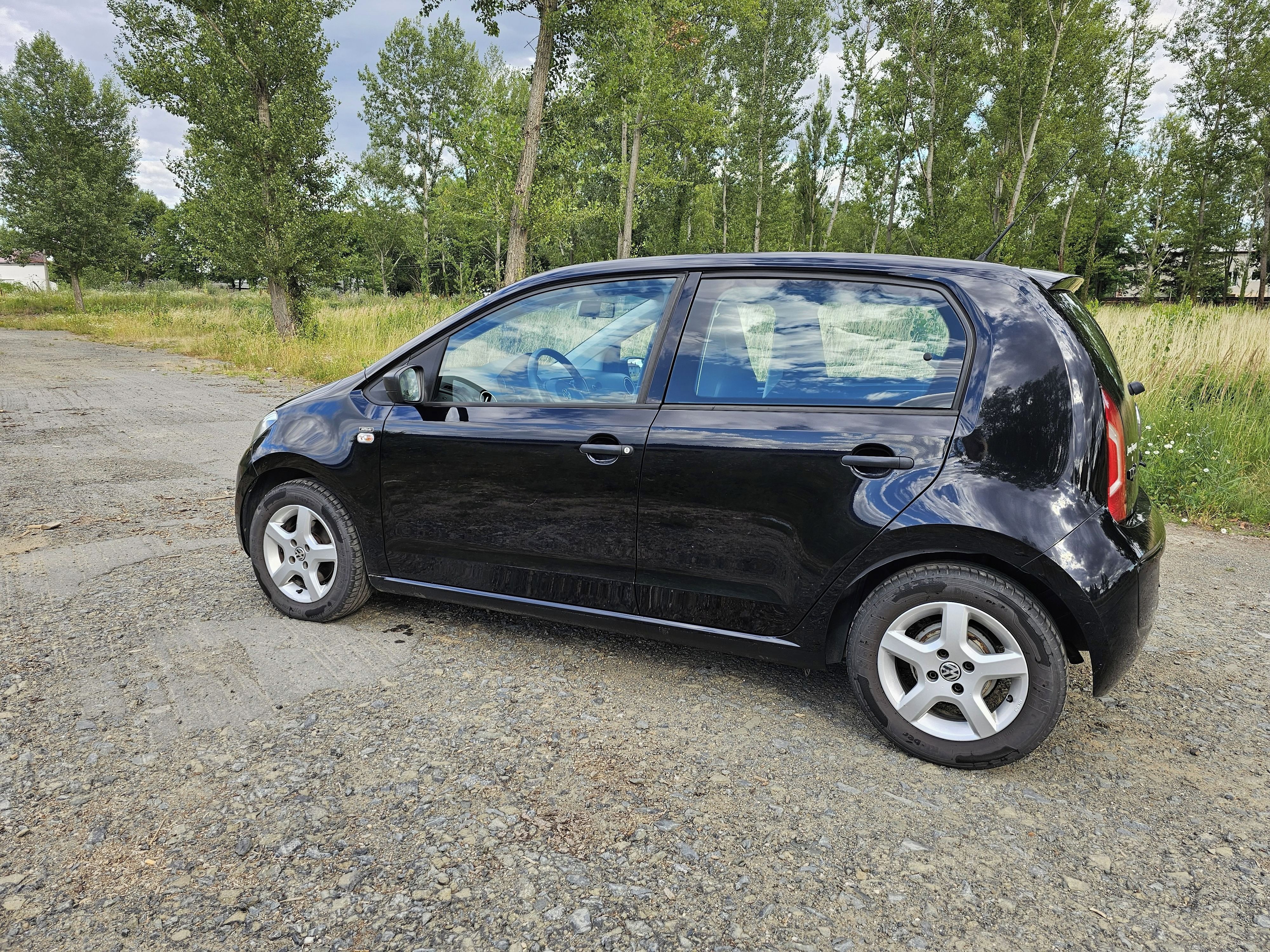 Volkswagen Up!, 1.0 MPI,  55 kW - fotka 2