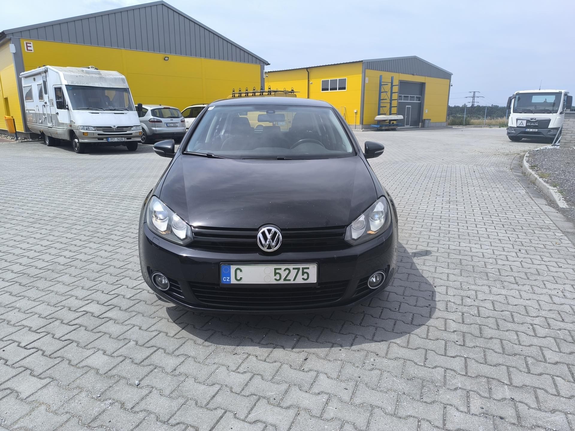Volkswagen Golf, 2.0 TDi 4x4 ČR,DOLOŽENÉ KM - fotka 2