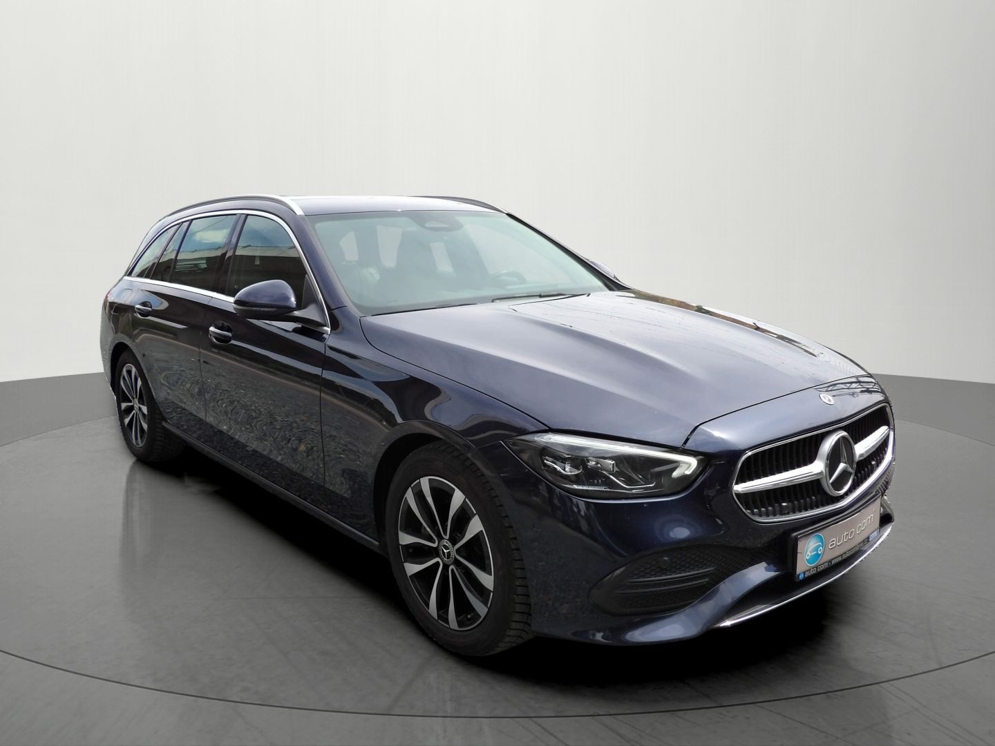 Mercedes-Benz Třídy C, 220d A/T 9°LED Virtual Tažné - fotka 6