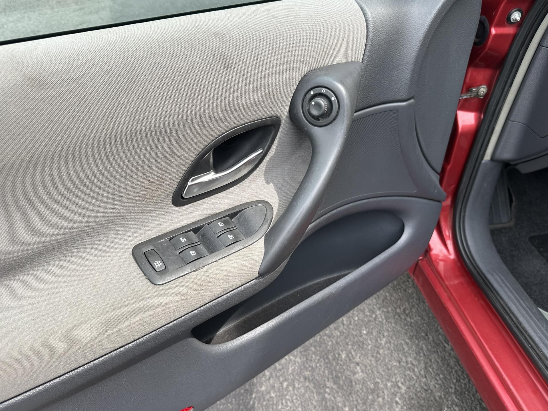 Renault Laguna, KOMBI 1.8/88kW *KLIMA *2.Maj. - fotka 5
