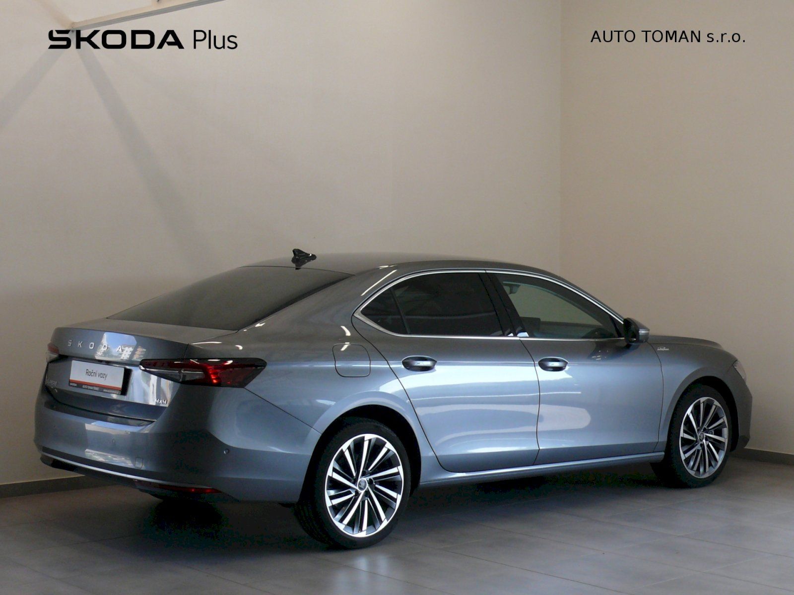 Škoda Superb, 2.0 TDI 142kW L&K 4x4 DSG - fotka 2