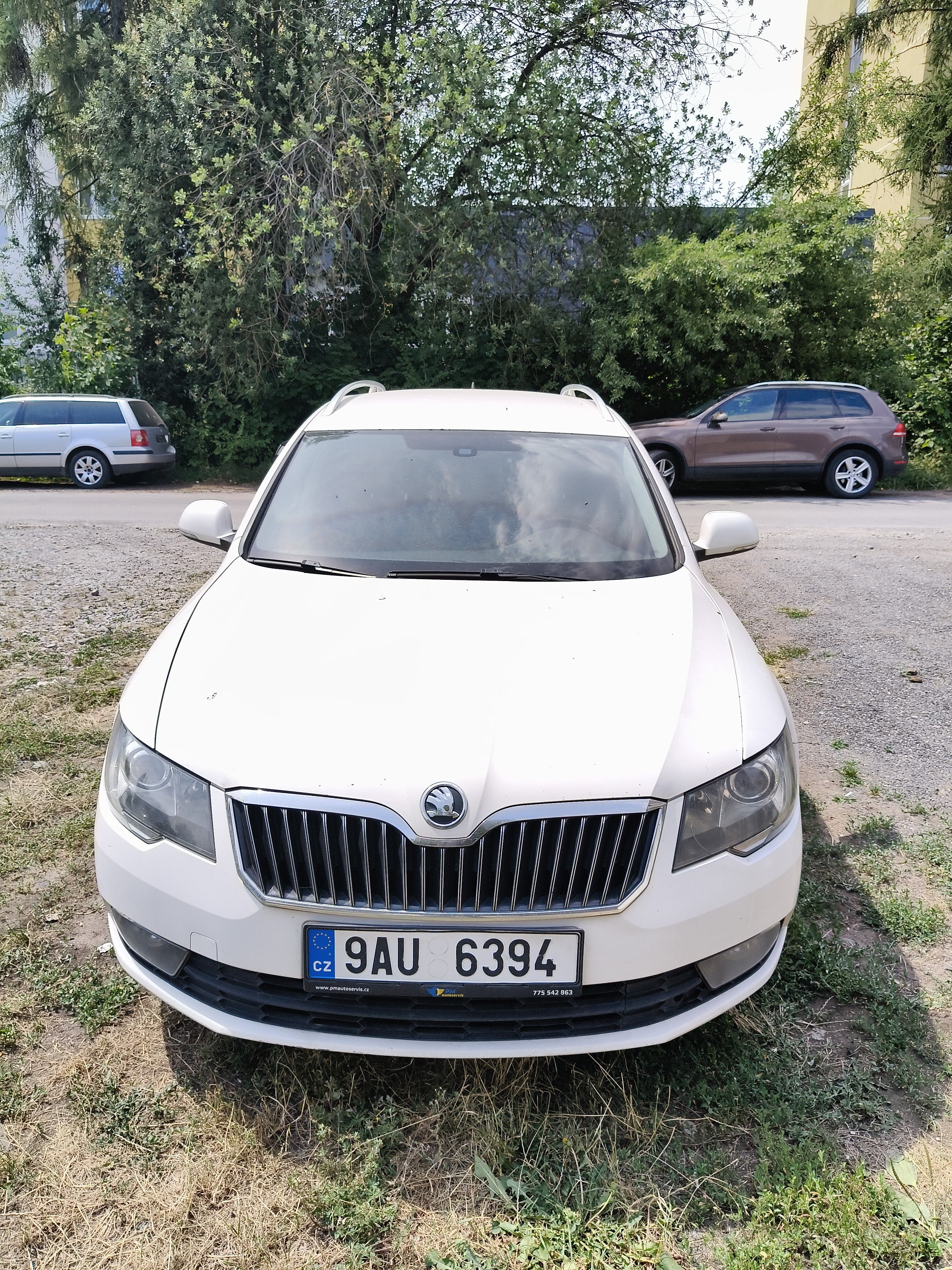 Škoda Superb, 2,0 TDI, Automat - fotka 2