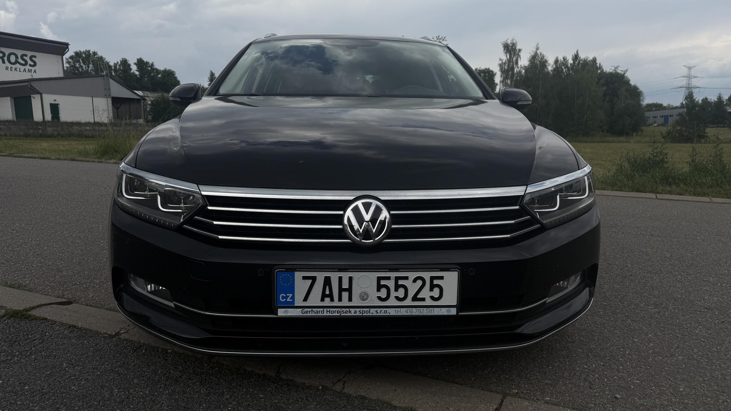 Volkswagen Passat, 2.0 TDI DSG 110KW 144 TIS KM - fotka 3