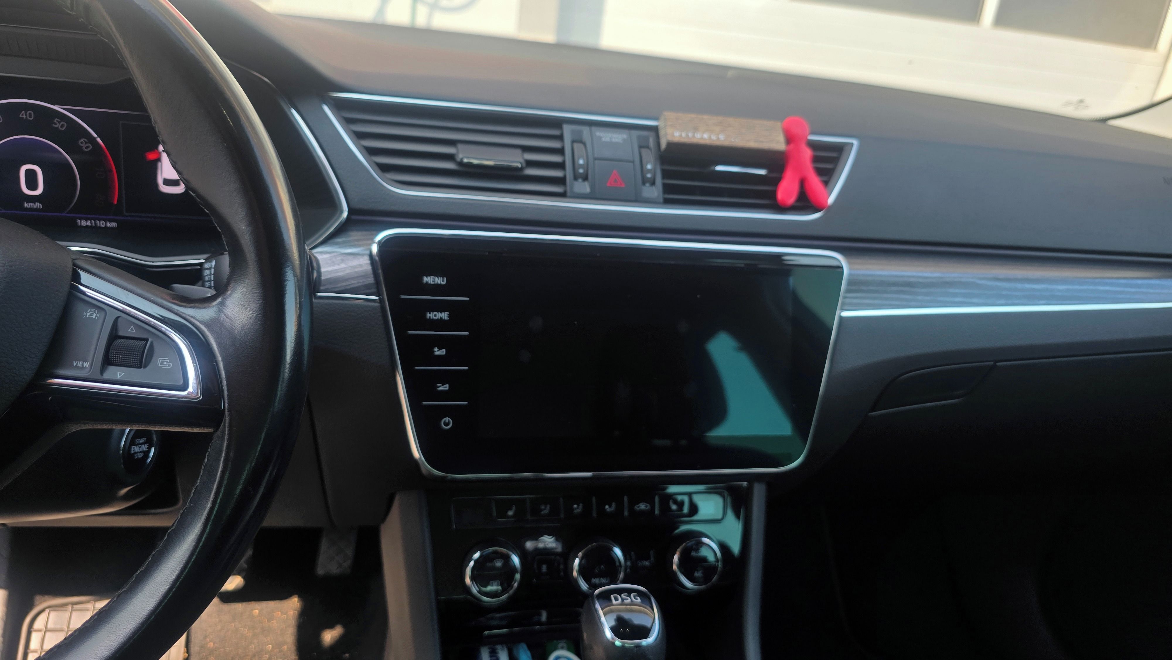 Škoda Superb, ŠKODA Superb iV hybrid - fotka 5