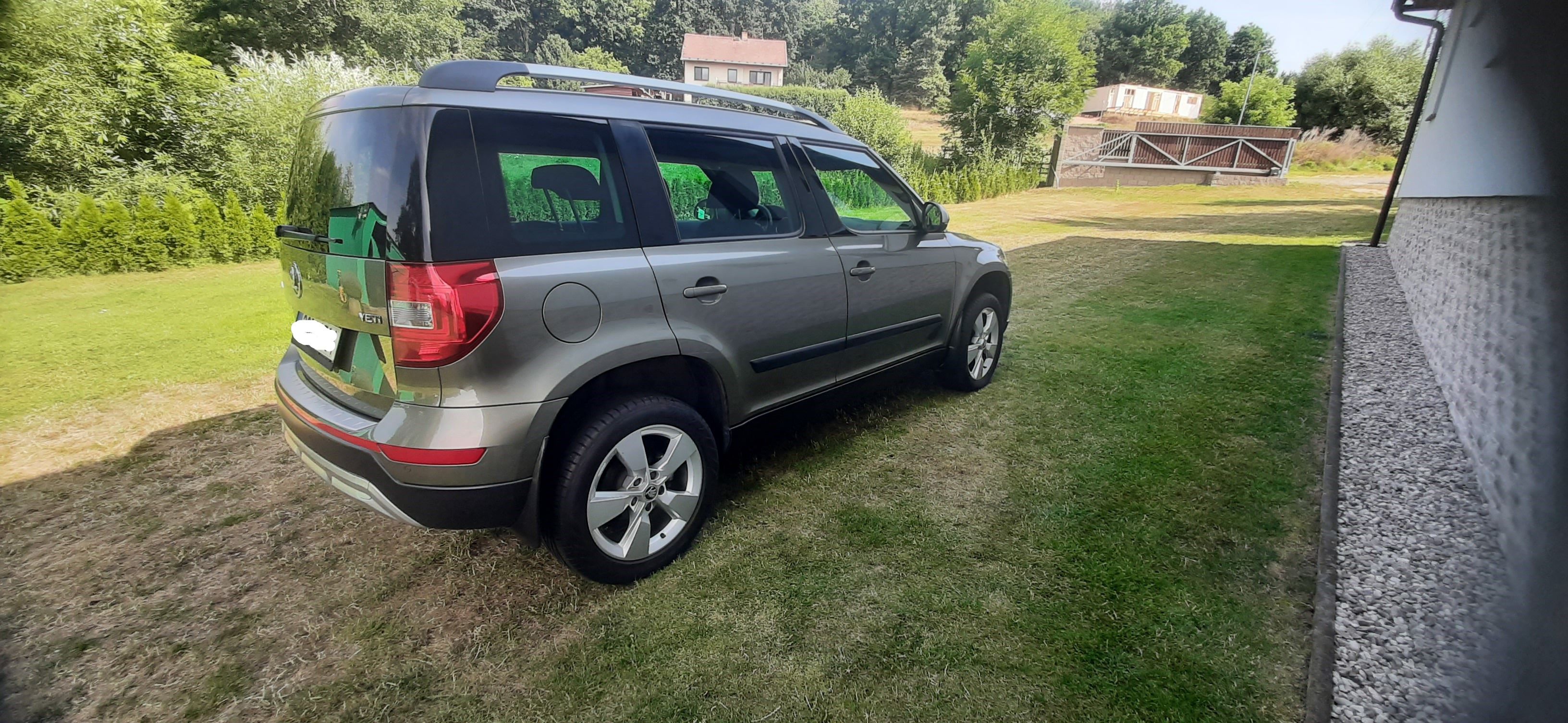 Škoda Yeti, Outdoor, původ CZ, nehavarován - fotka 6
