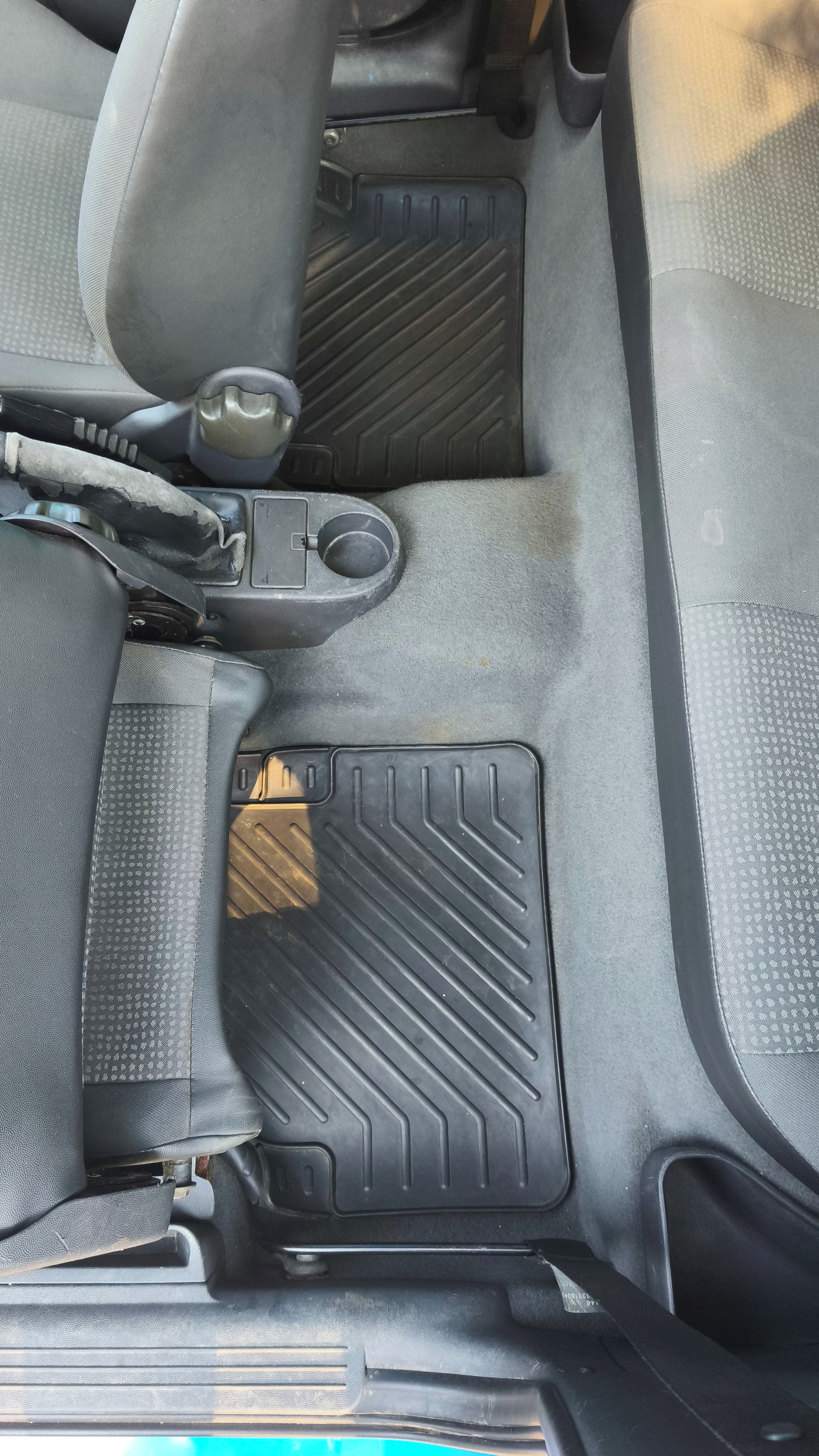 Opel Corsa, STK 2/2028, levné svezení - fotka 4