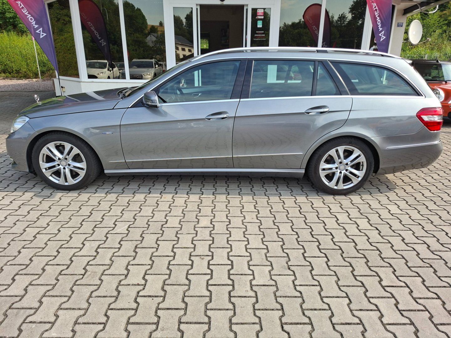 Mercedes-Benz Třídy E, E 250 CDI 150kW 4MATIC - fotka 5