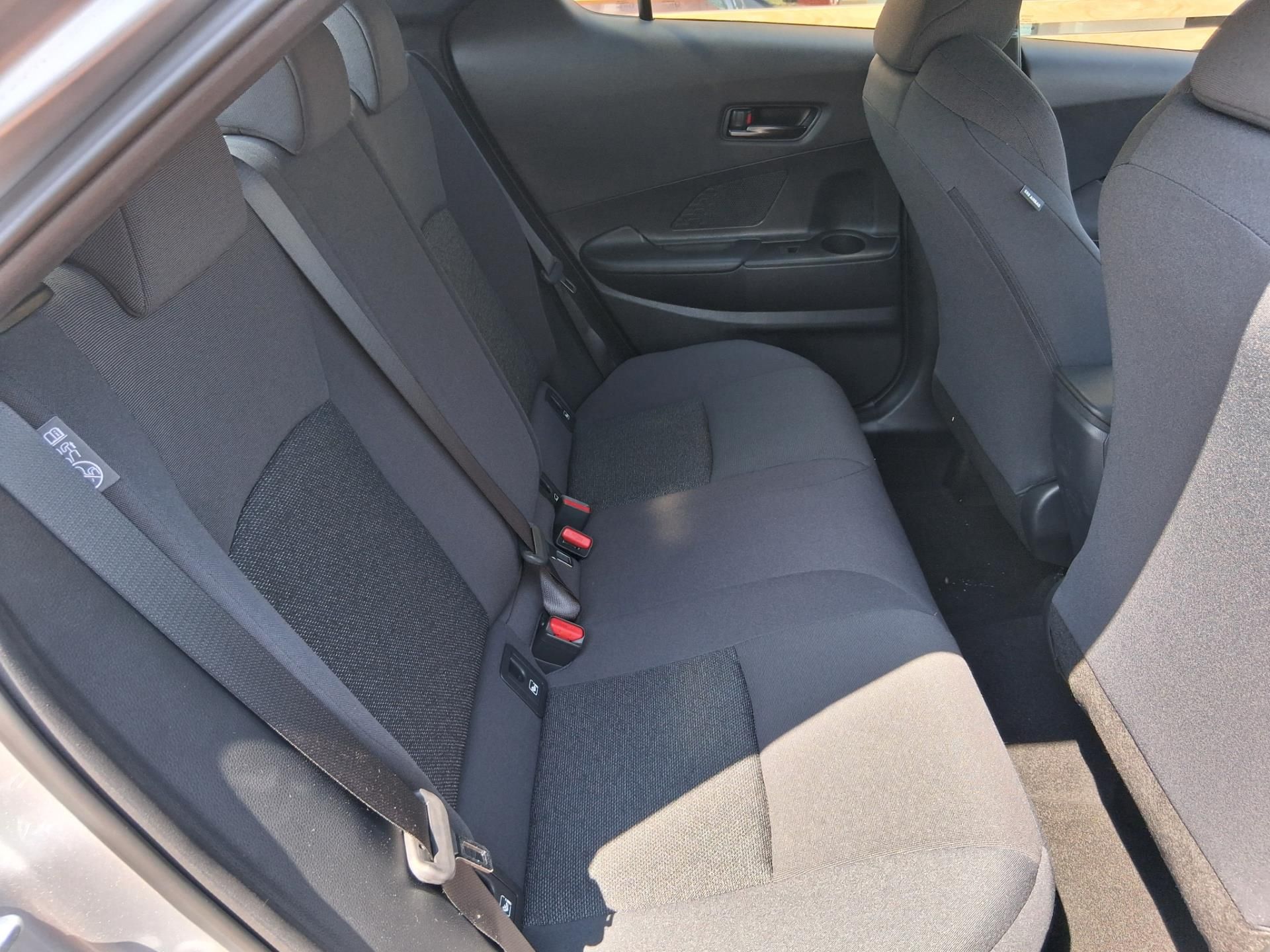 Toyota C-HR, 1,8 HEV COMFORT + BUSINESS - fotka 5