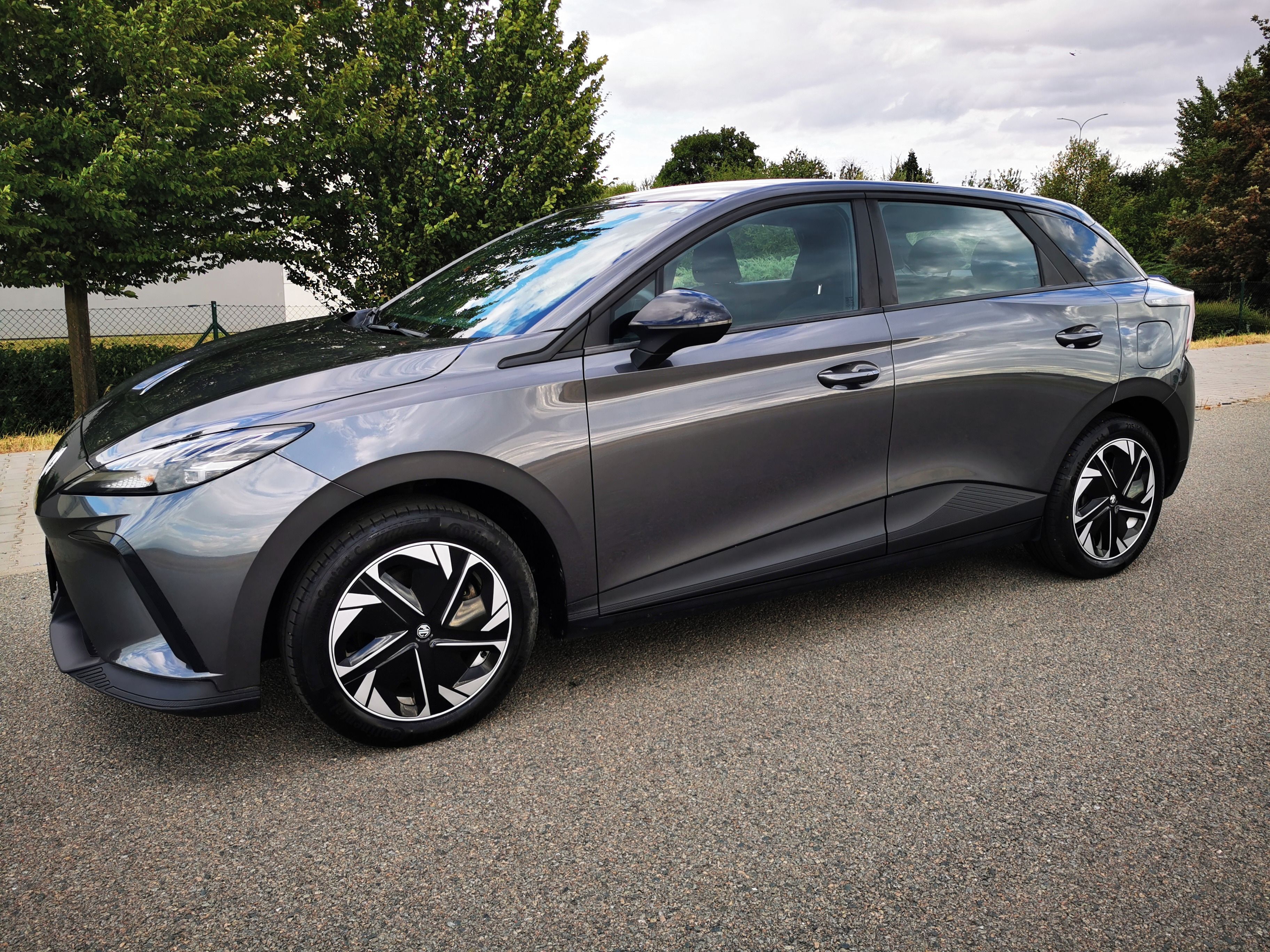 MG MG4, Emotion 125Kw, 51KW BAT. LFP - fotka 3