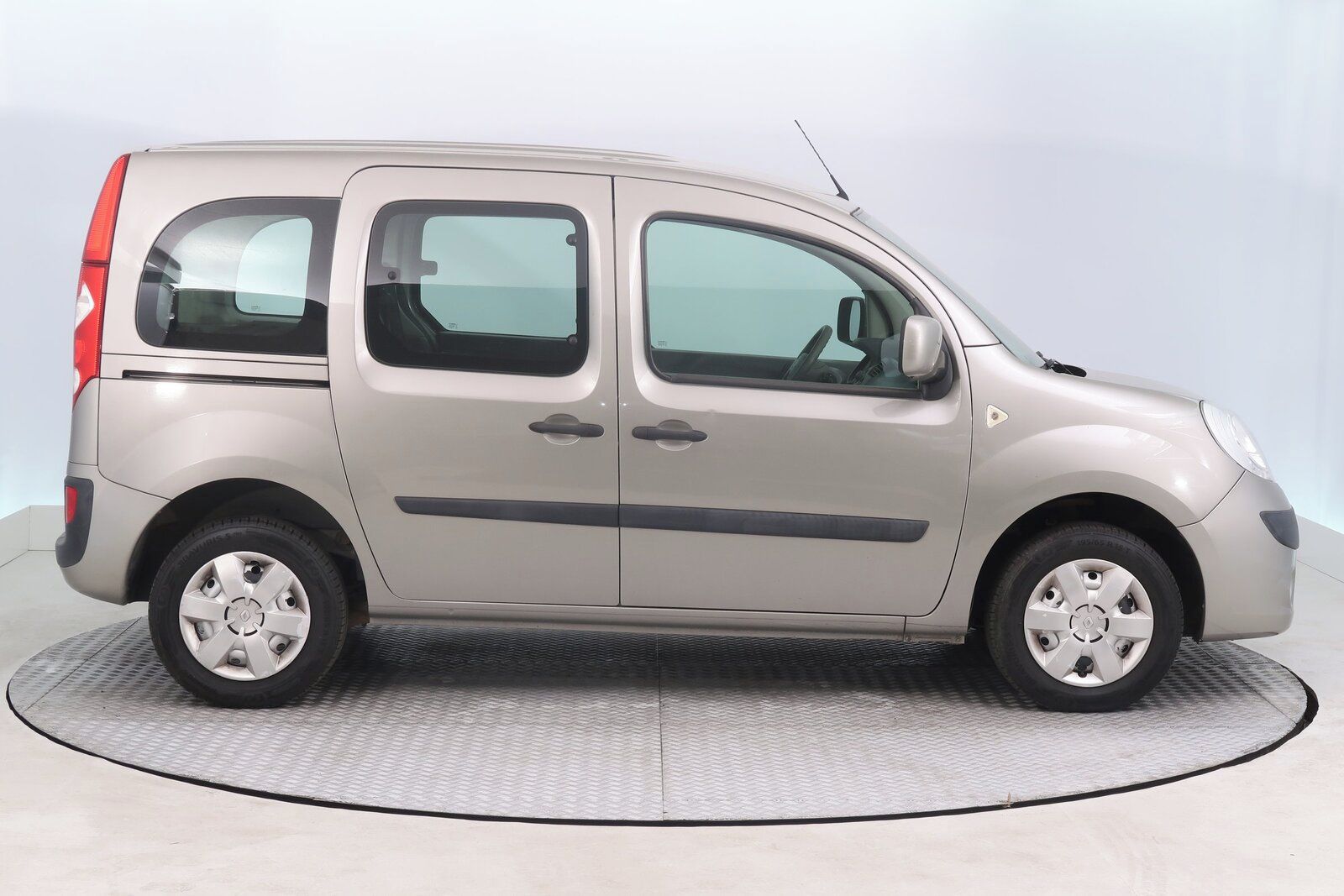 Renault Kangoo, 1.6, 5Míst, Klima - fotka 6
