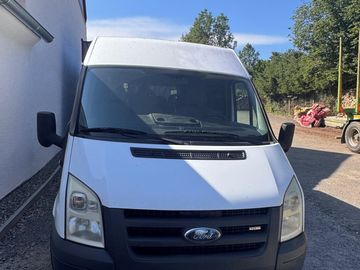 Ford Transit 9 míst