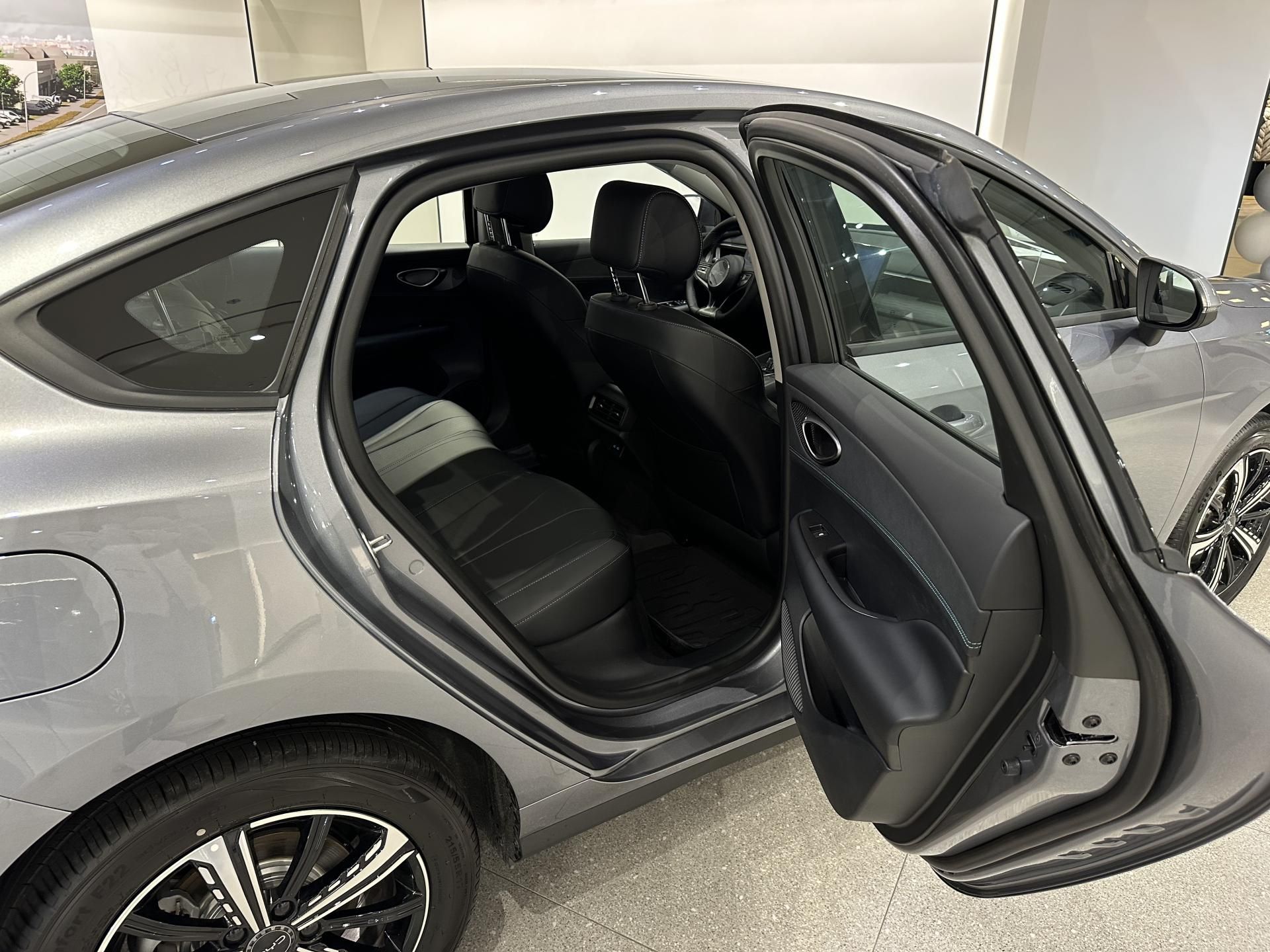 BYD Seal 5 DM-i, Comfort Super Hybrid - fotka 6