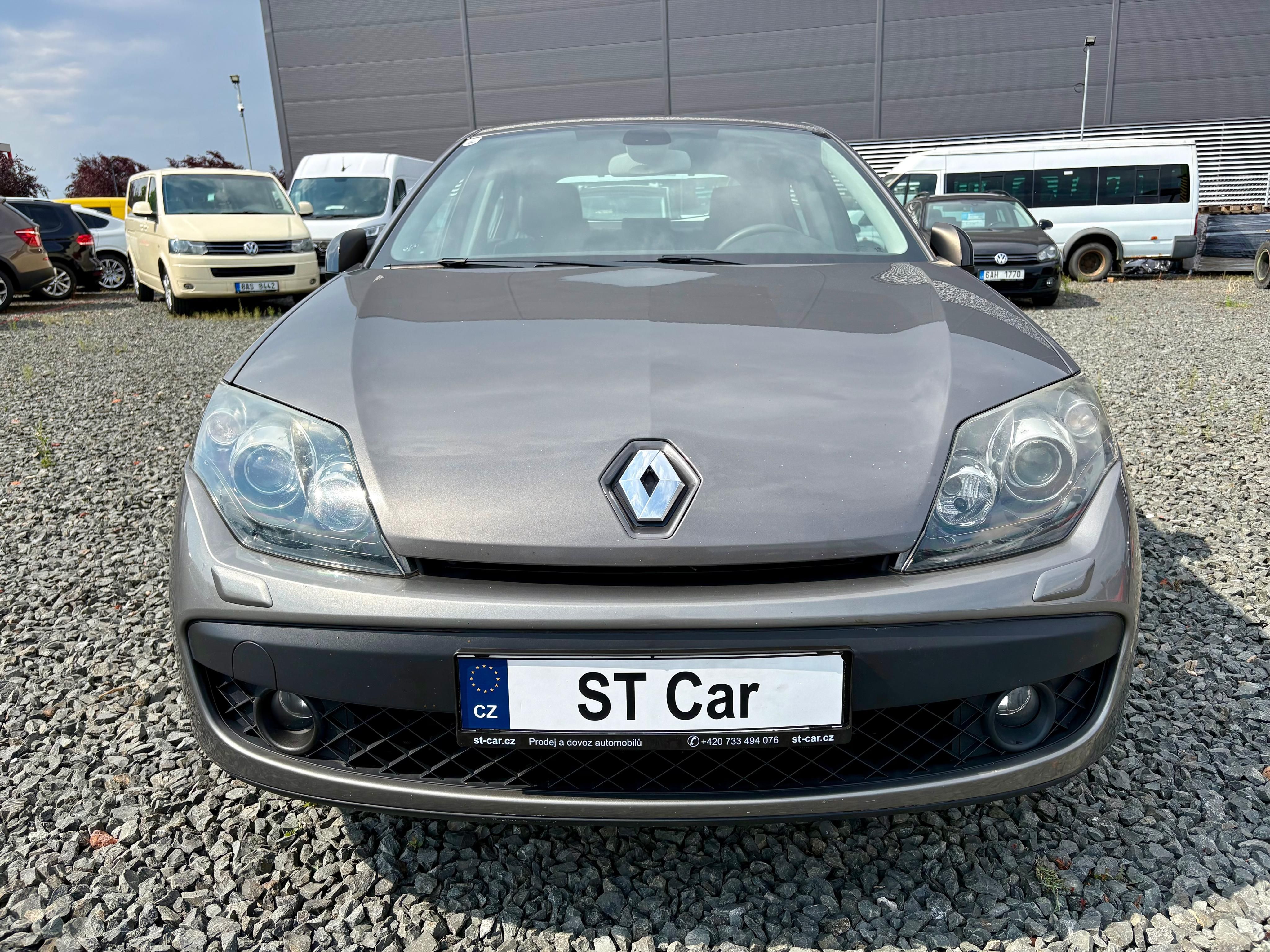 Renault Laguna, 2.0dCi 96kw Business - fotka 2