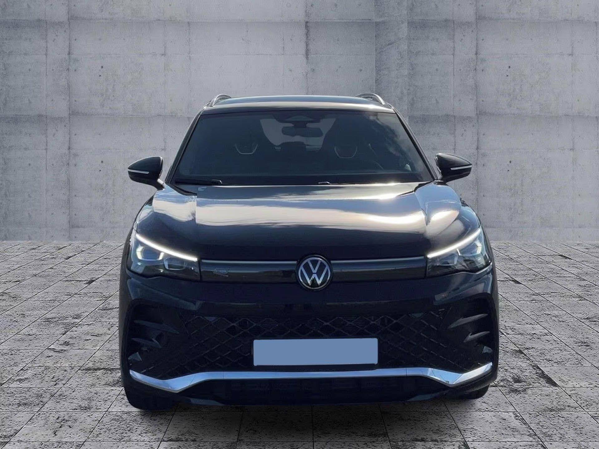 Volkswagen Tiguan, TDI 4M R-Line HuD 360 IQ Taž - fotka 2