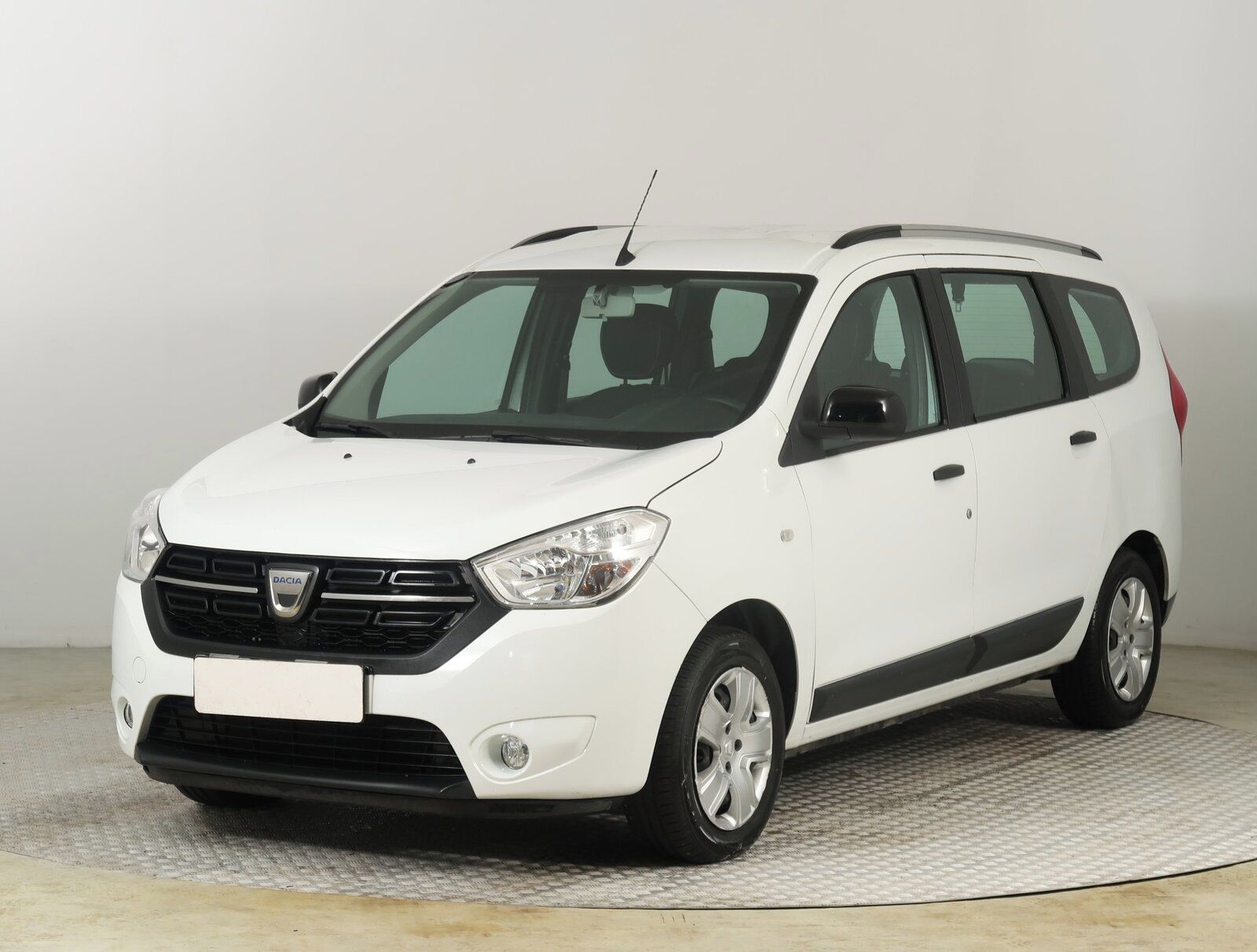 Dacia Lodgy, 1.5 Blue dCi, Comfort, ČR - fotka 2