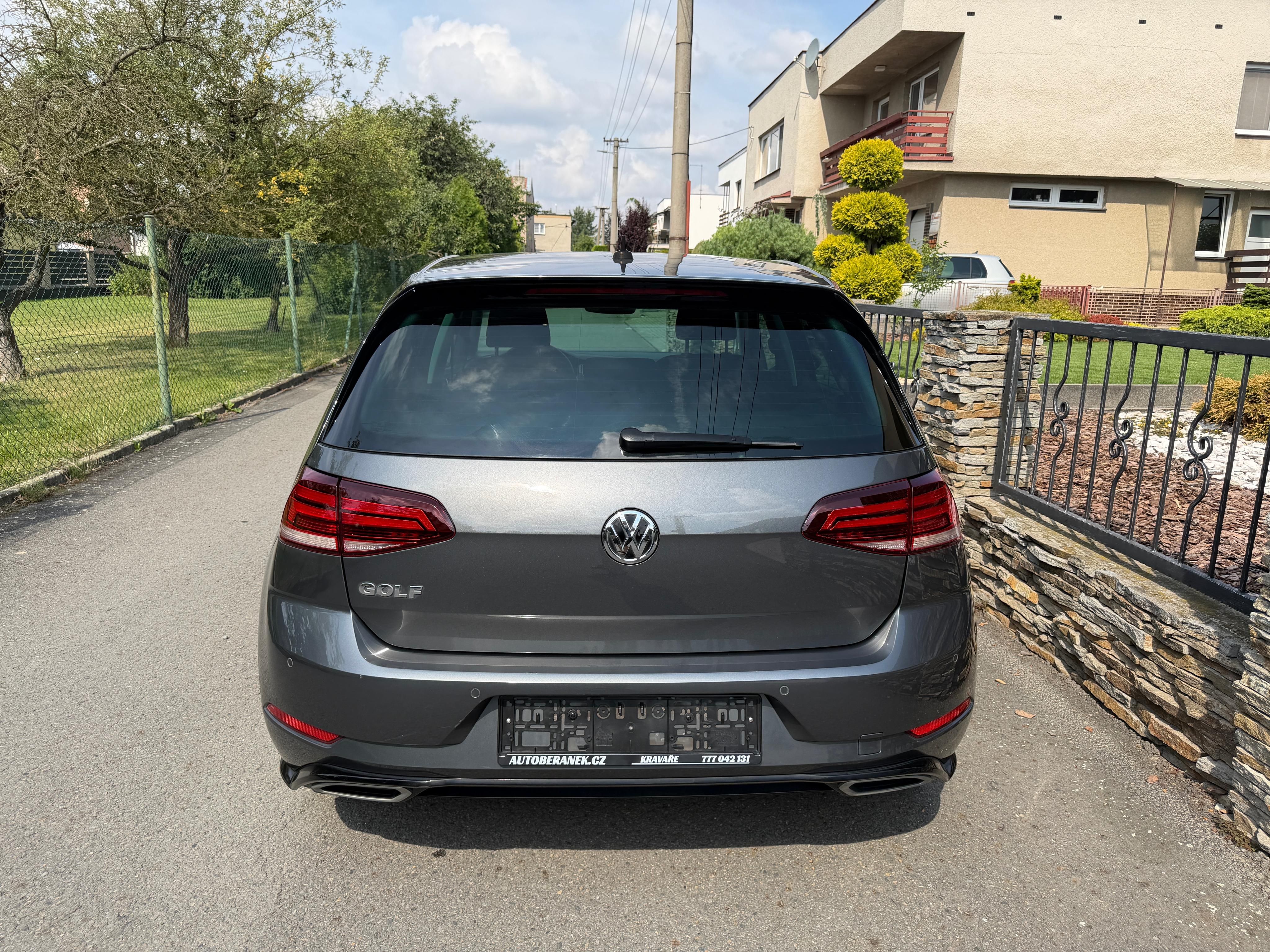 Volkswagen Golf - fotka 3