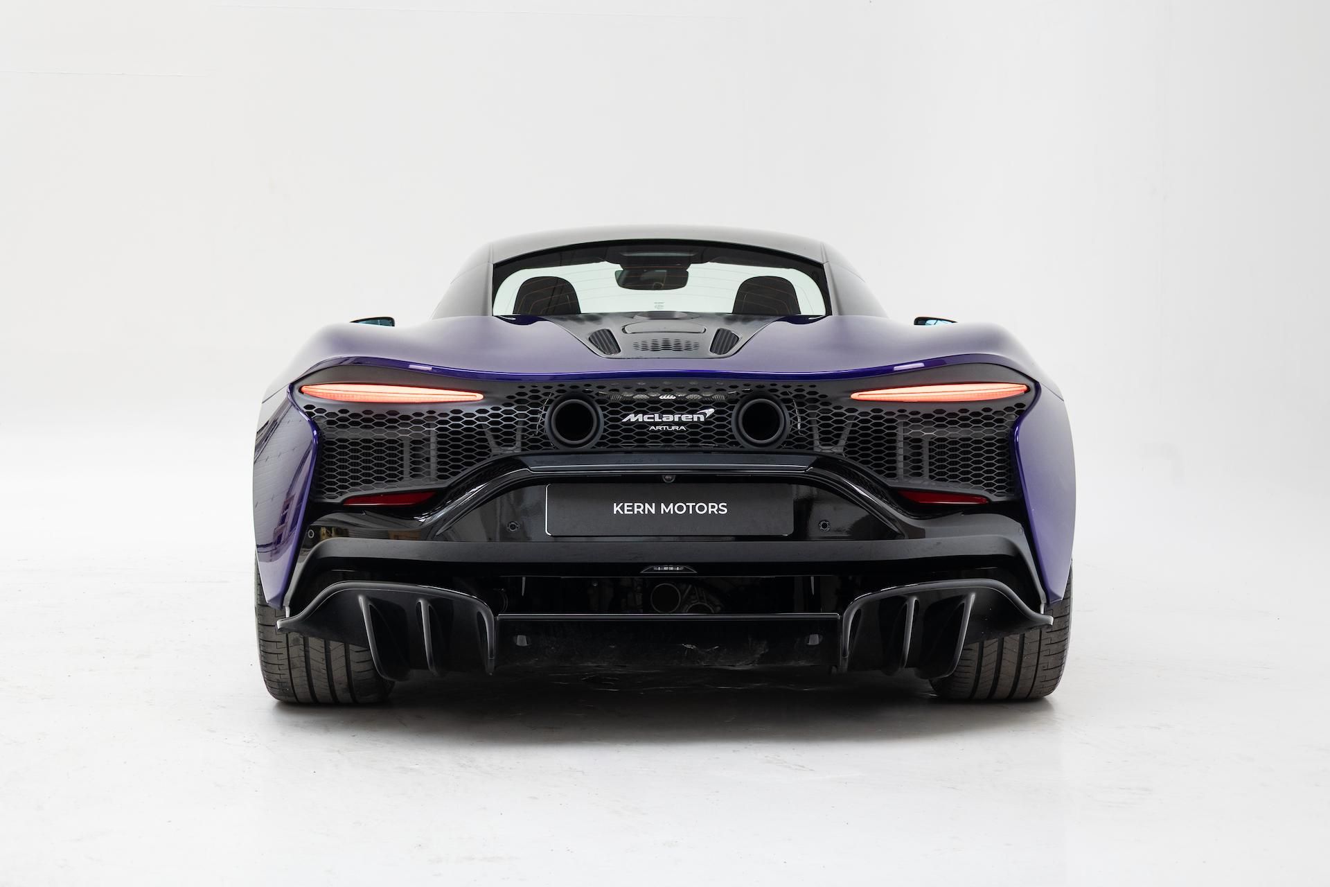 McLaren, Artura*Servis*B&W*Top stav - fotka 6