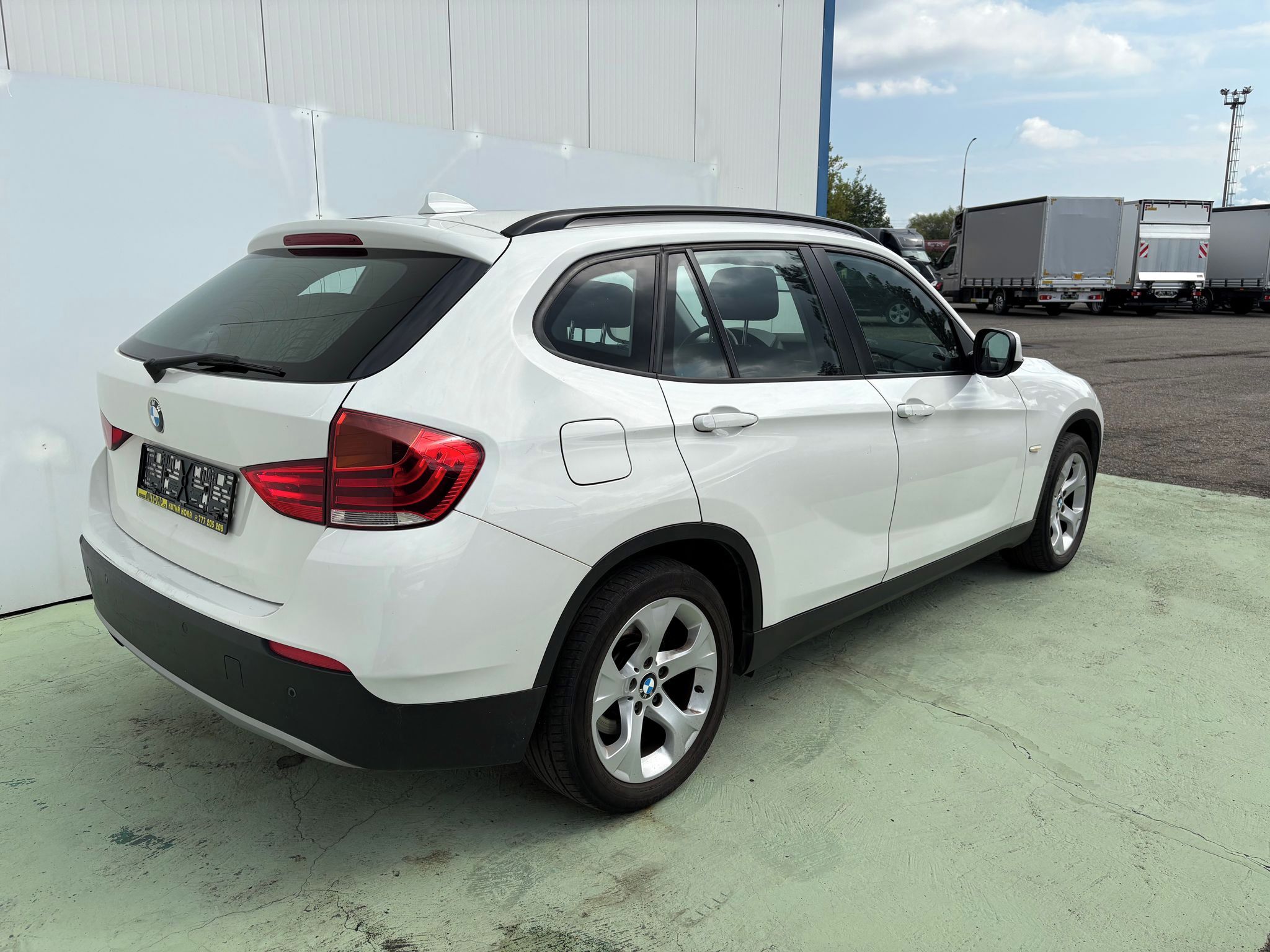 BMW X1, 18i, 110kW, sDrive, Automat - fotka 2