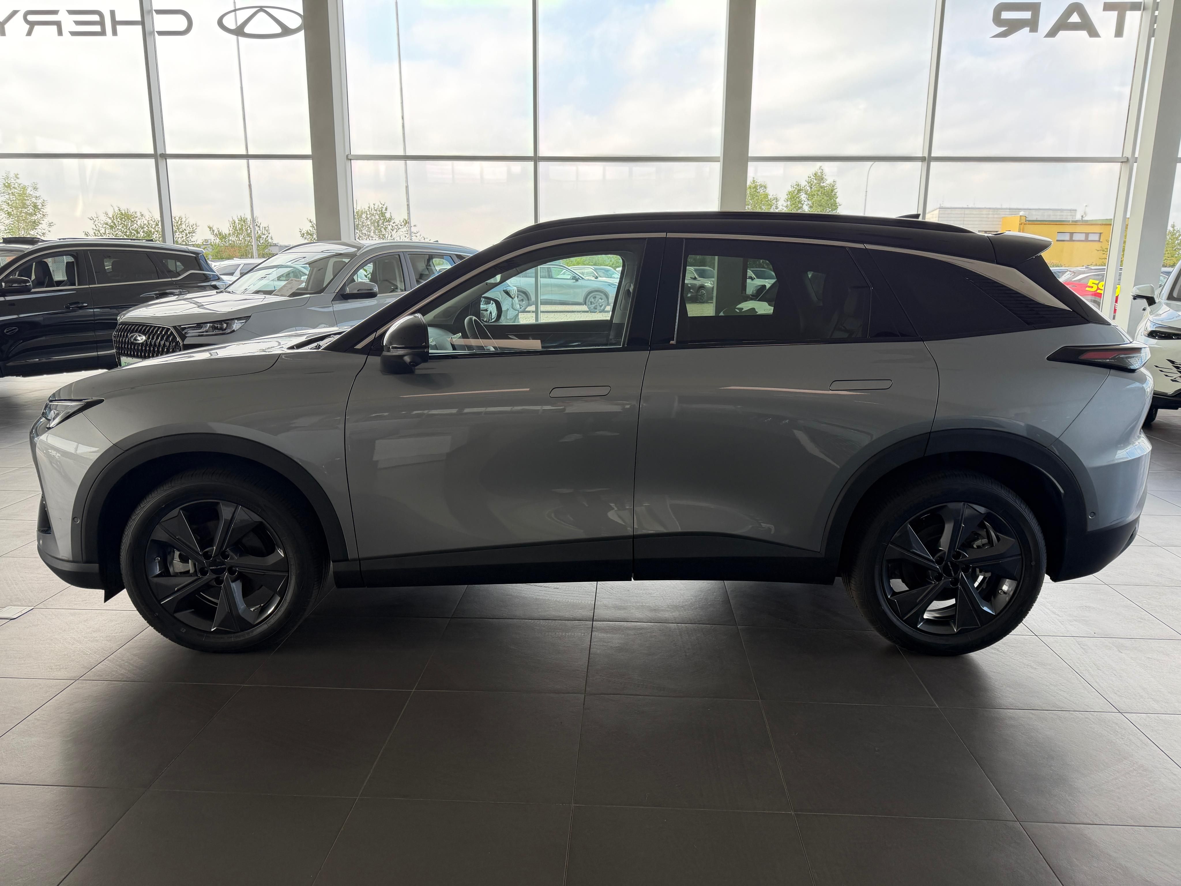 BAIC X55, ALL IN 130KW PANORAMA DCT - fotka 4