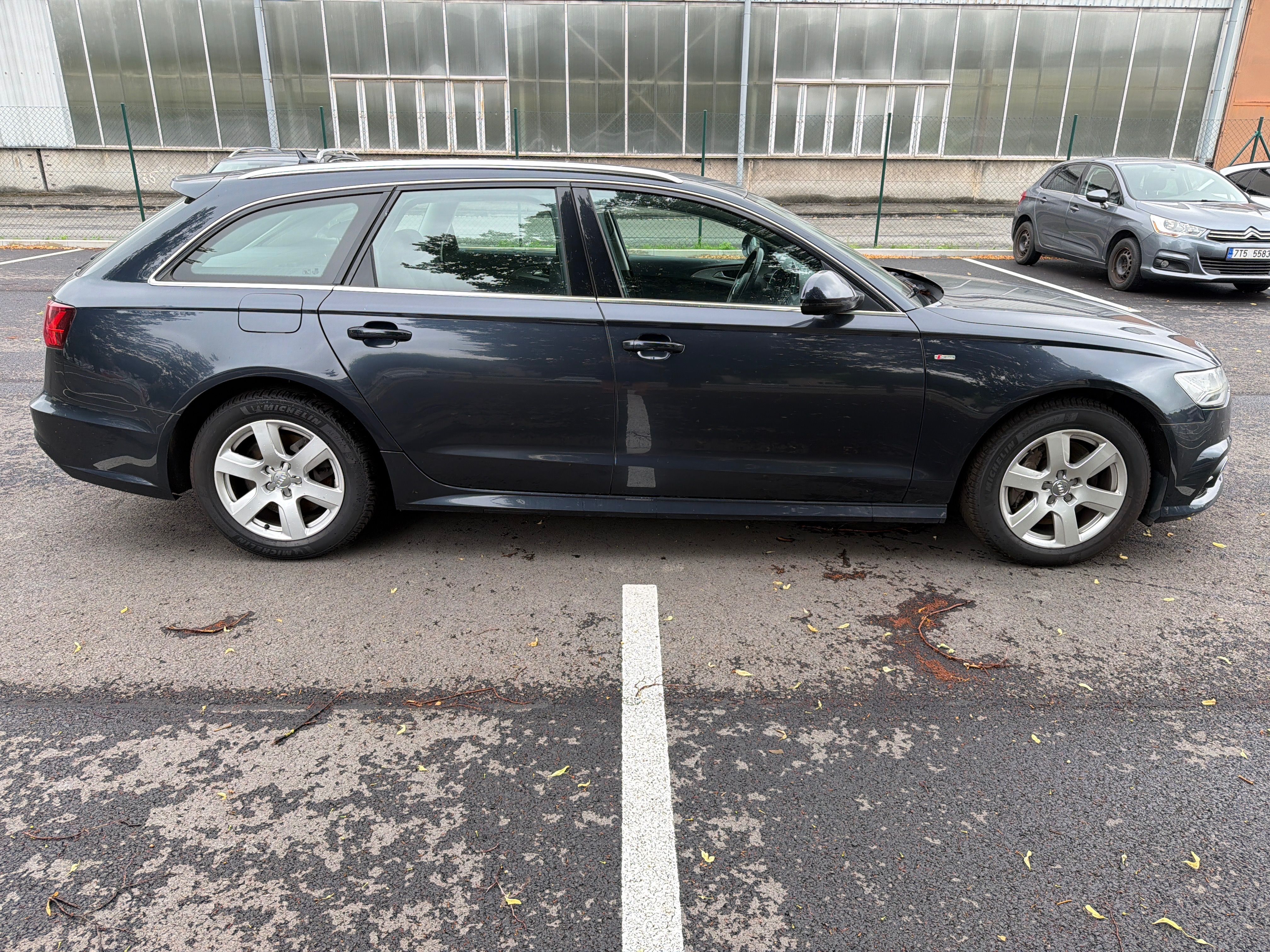 Audi A6 Avant, PRAVIDELNÝ SERVIS, BEZ NEHODY - fotka 4