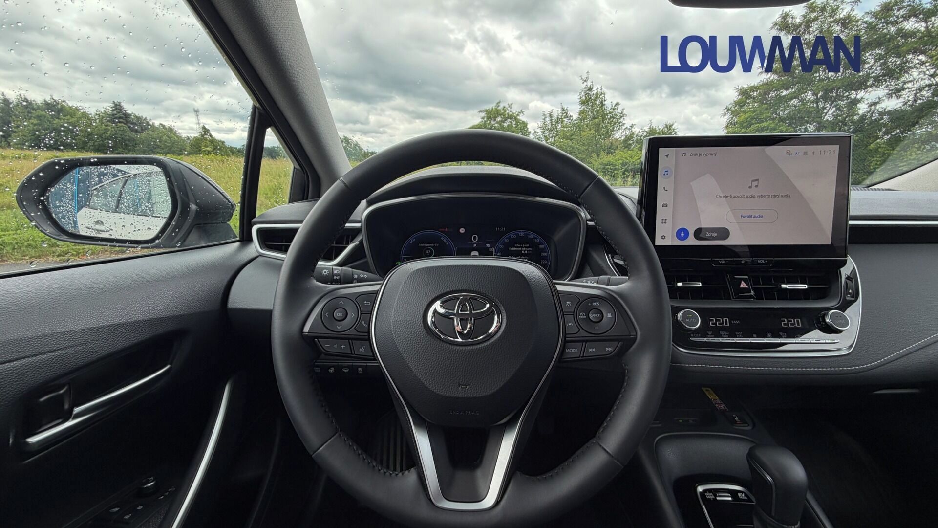 Toyota Corolla, 1.8 HEV CVT COMFORT TECH - fotka 6