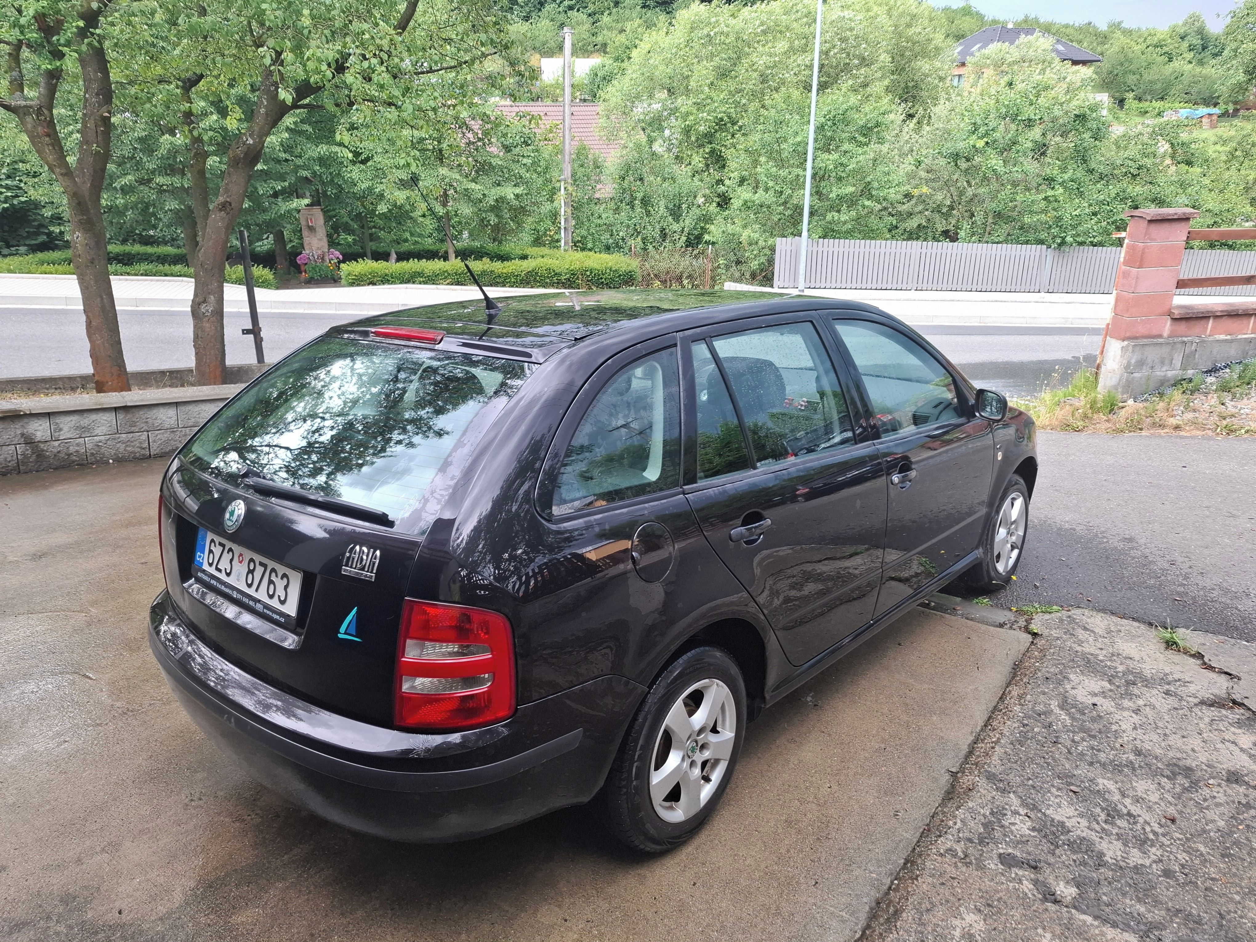 Škoda Fabia, Škoda Fabia 1,9 sdi Kombi - fotka 3
