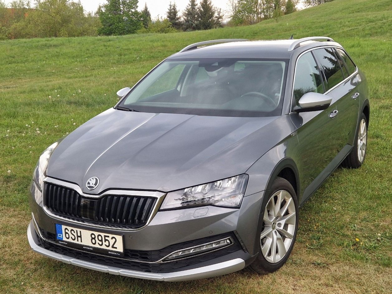 Škoda Superb, SCOUT,  původ ČR, DPH - fotka 2