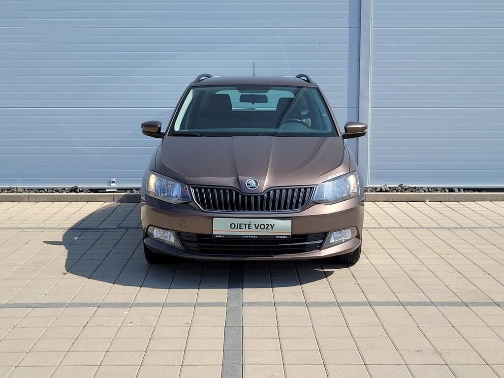 Škoda Fabia, Ambiente 1.0 TSI 70 kW - fotka 2