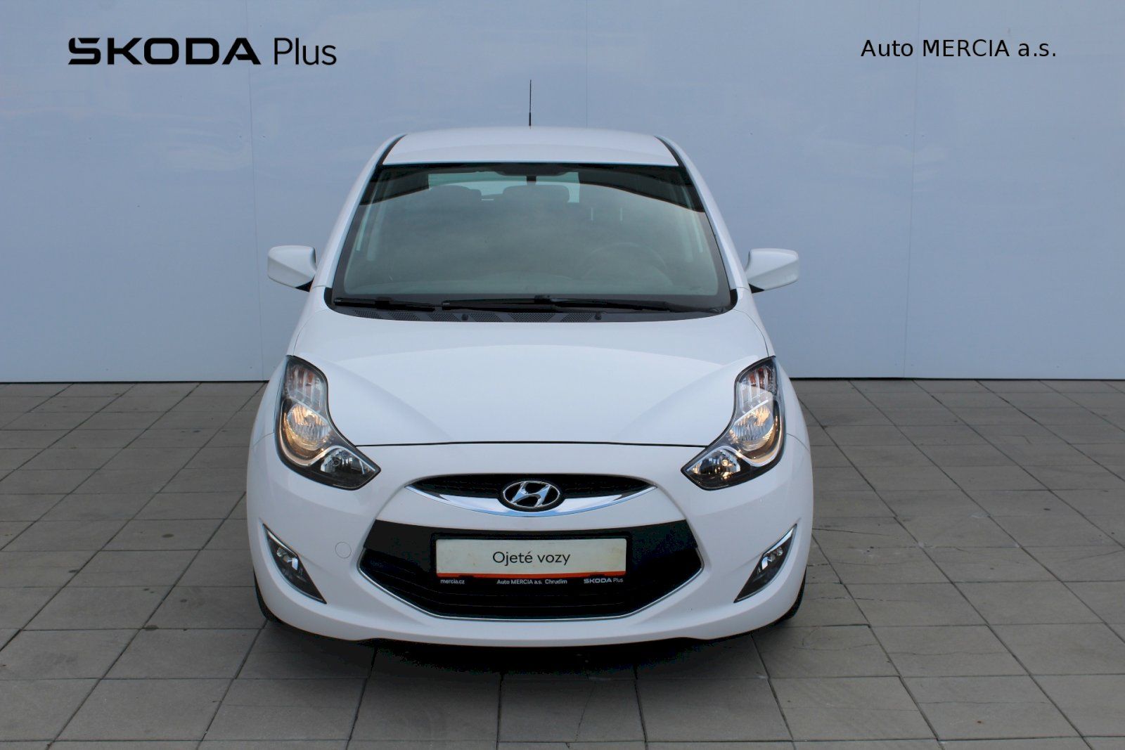 Hyundai ix20, 1,6  91kw - fotka 4