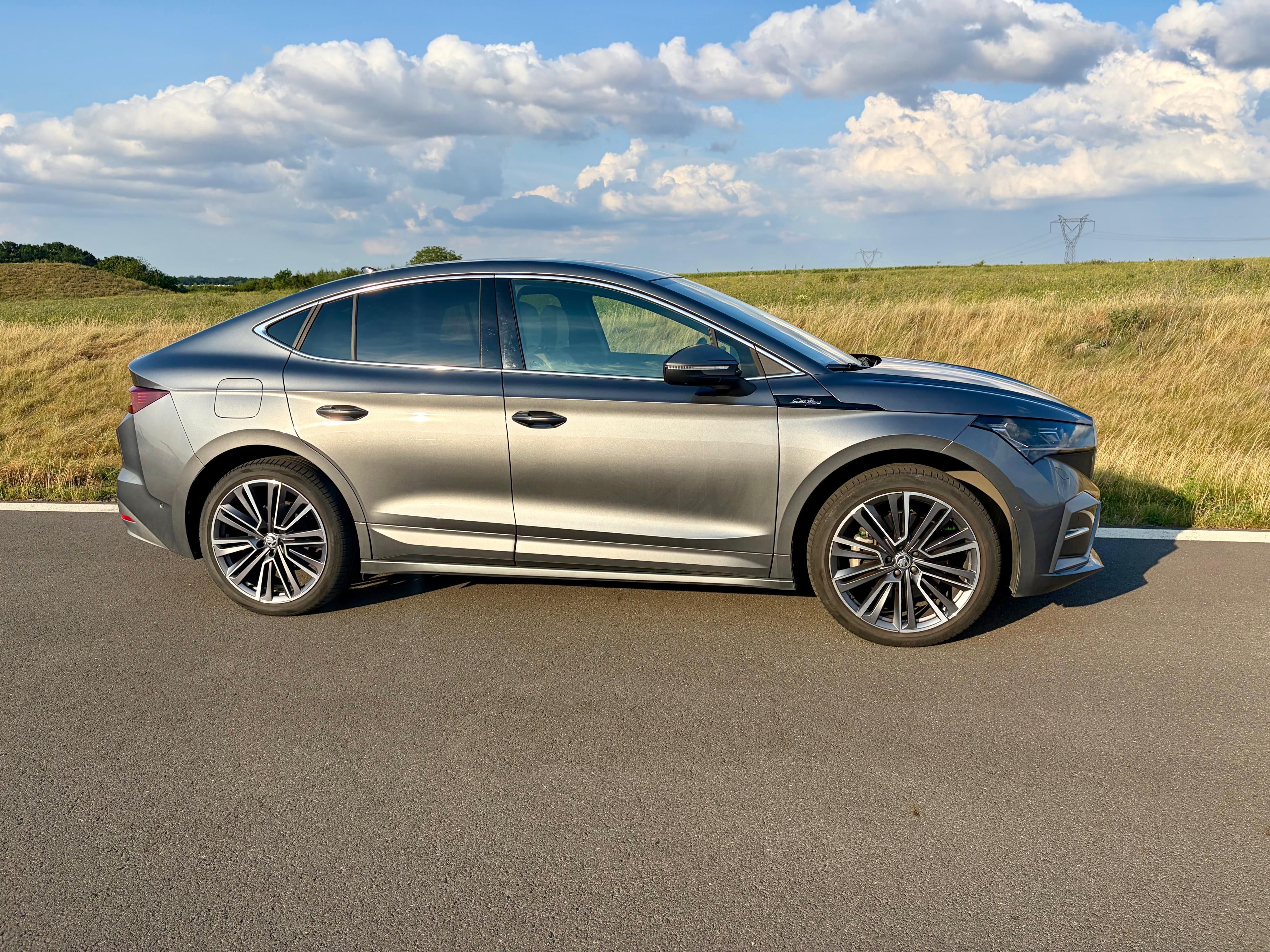 Škoda Enyaq, Škoda Enyaq Coupé L&K 85x 4x4 - fotka 2