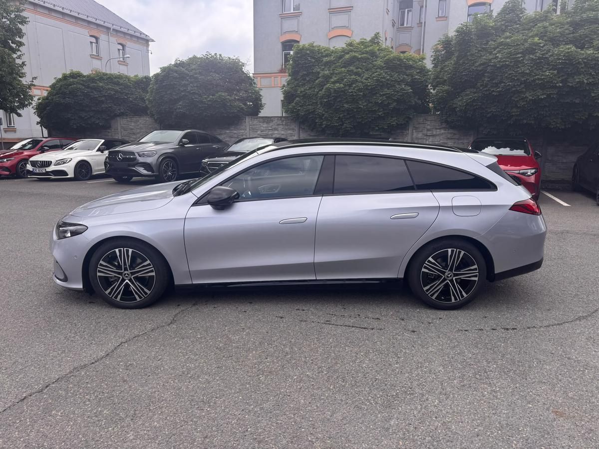 Mercedes-Benz CLA, 200 Shooting Brake - fotka 4