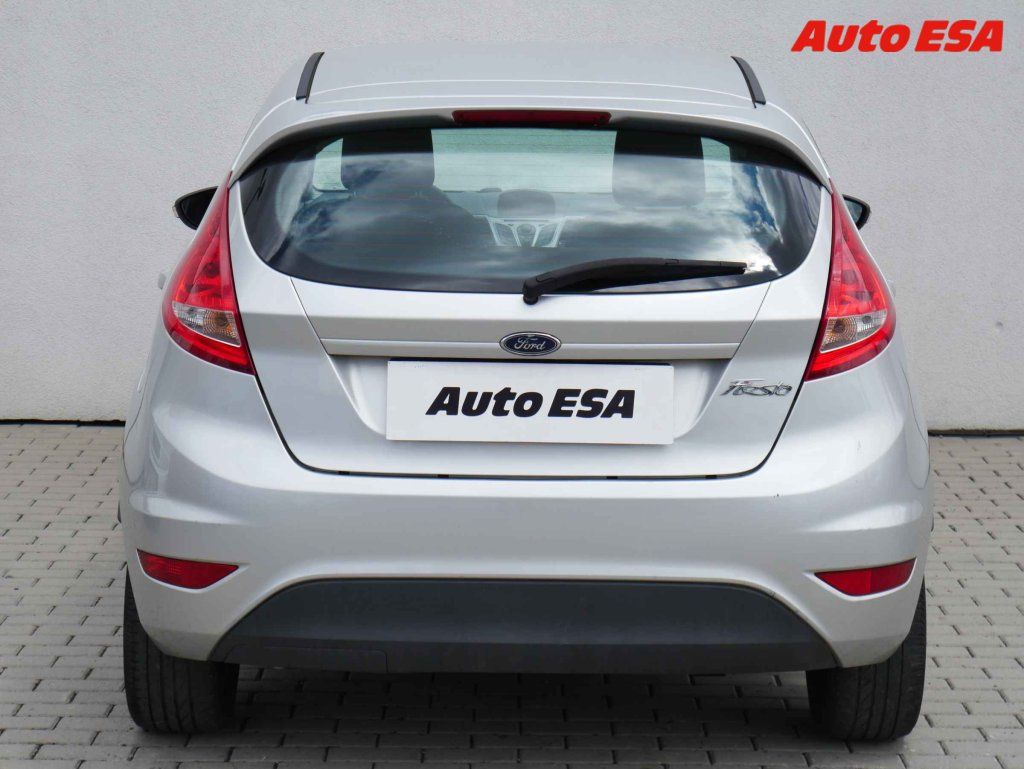 Ford Fiesta, 1.4i - fotka 5