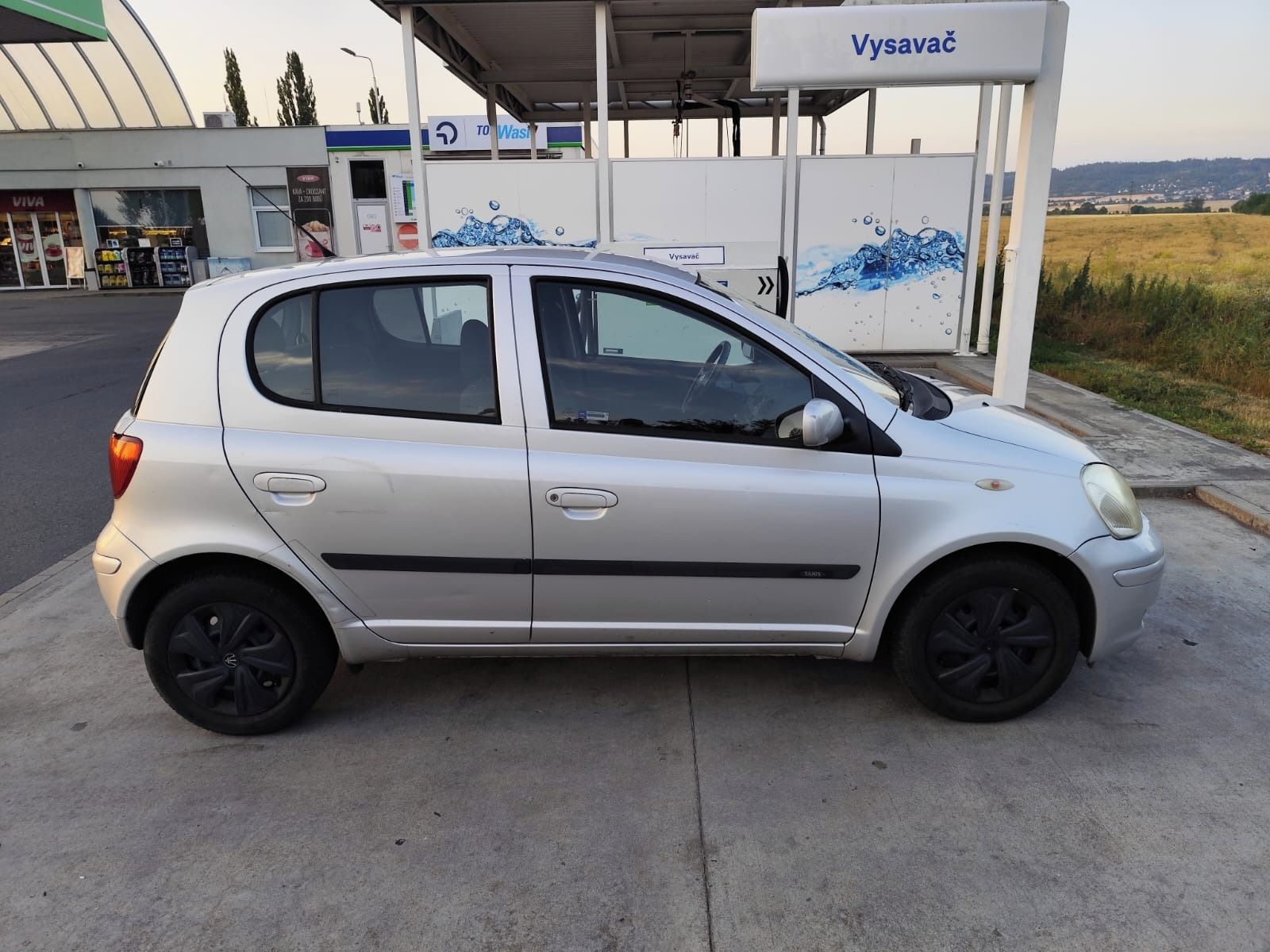 Toyota Yaris, 2005, 1.0, servisováno - fotka 5