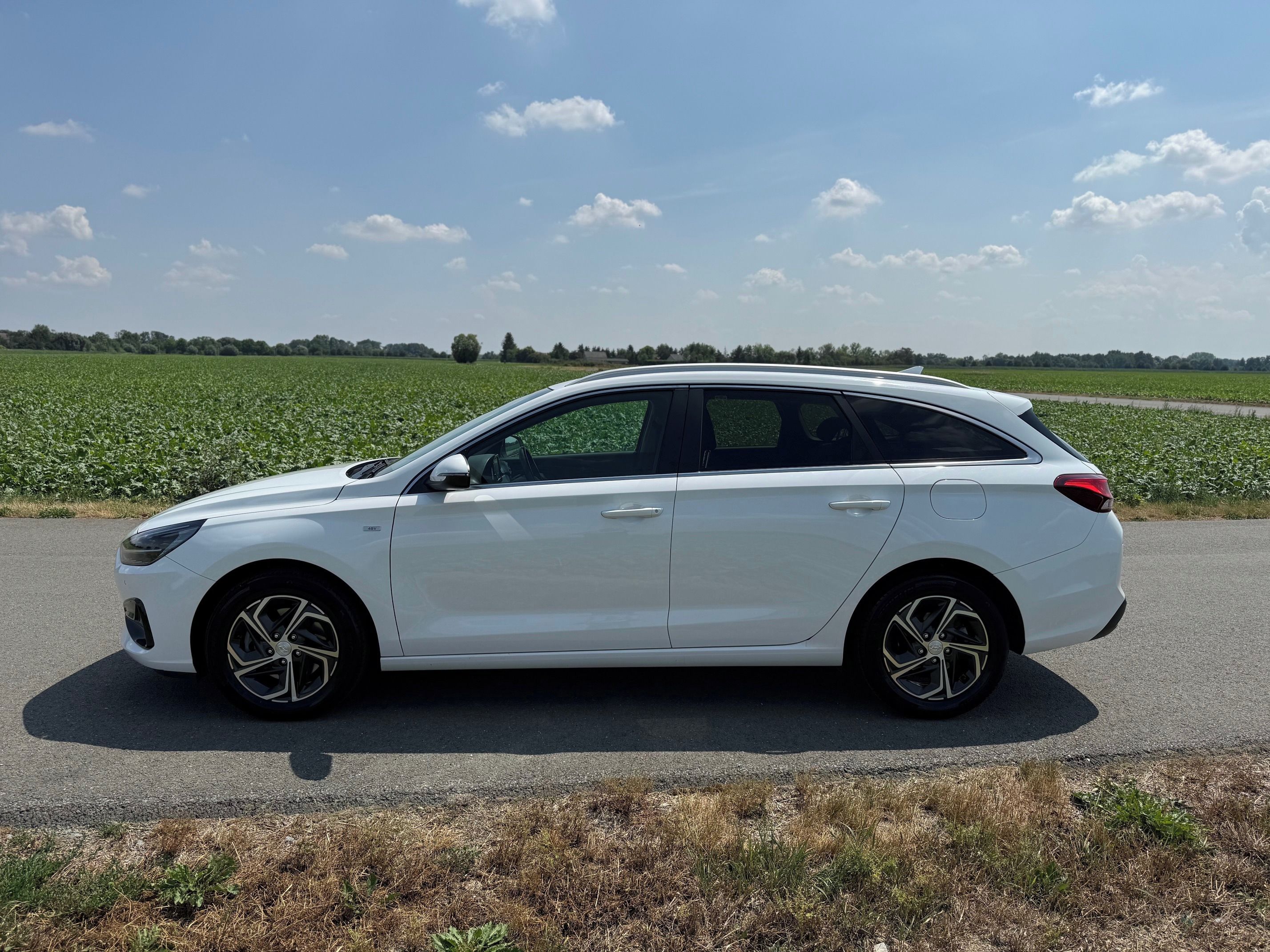 Hyundai i30, Combi 1.5T-GDI 118kW SMART DPH - fotka 6