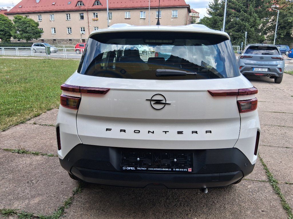 Opel Frontera, EDITION HYBRID 1,2 TURBO  81kW - fotka 5