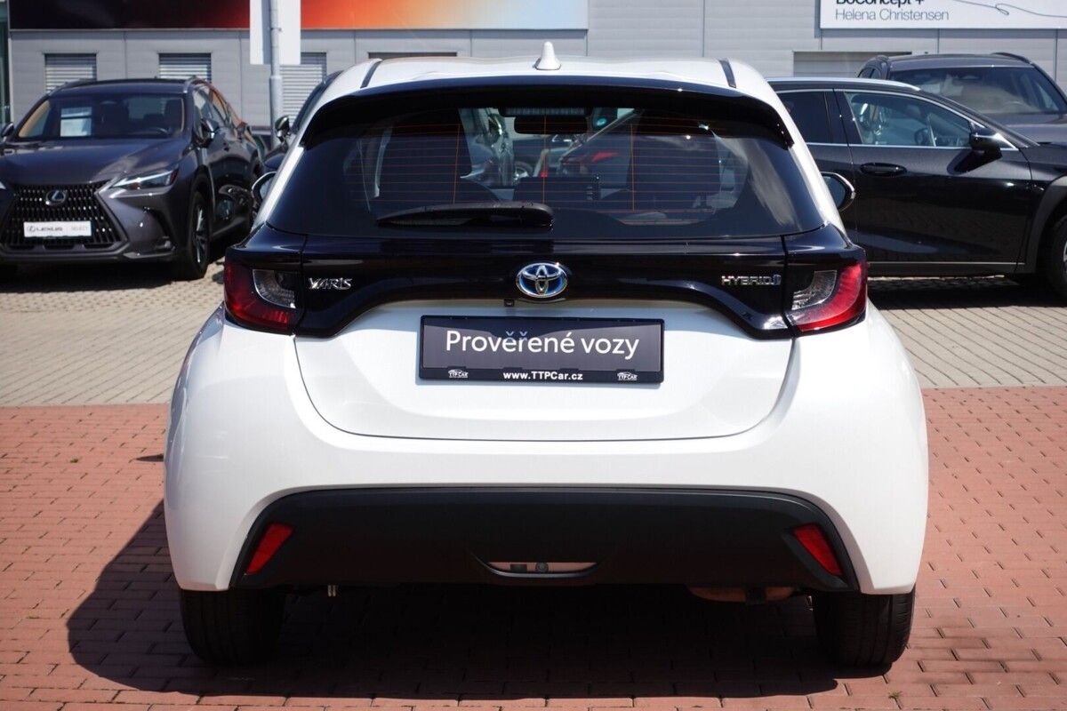 Toyota Yaris, 1,5HSD Comfort - fotka 5