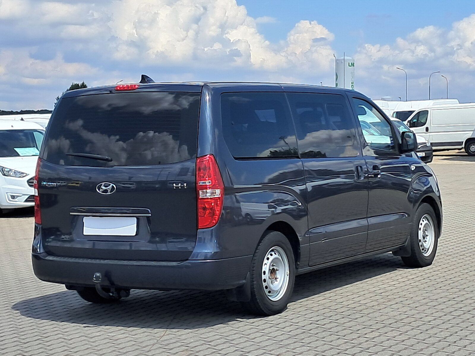 Hyundai H 1, 2.5 CRDi, Klima, DPH, Automat - fotka 5