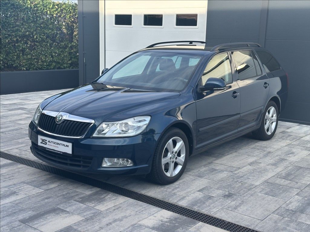 Škoda Octavia, II FL 1,8 TSI 152PS Family - fotka 2