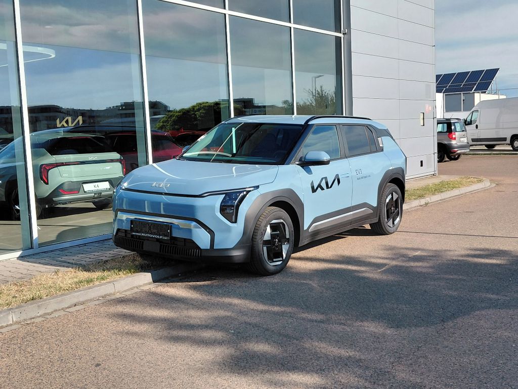 Kia EV3, EARTH elektromotor 150kW/204k - fotka 4