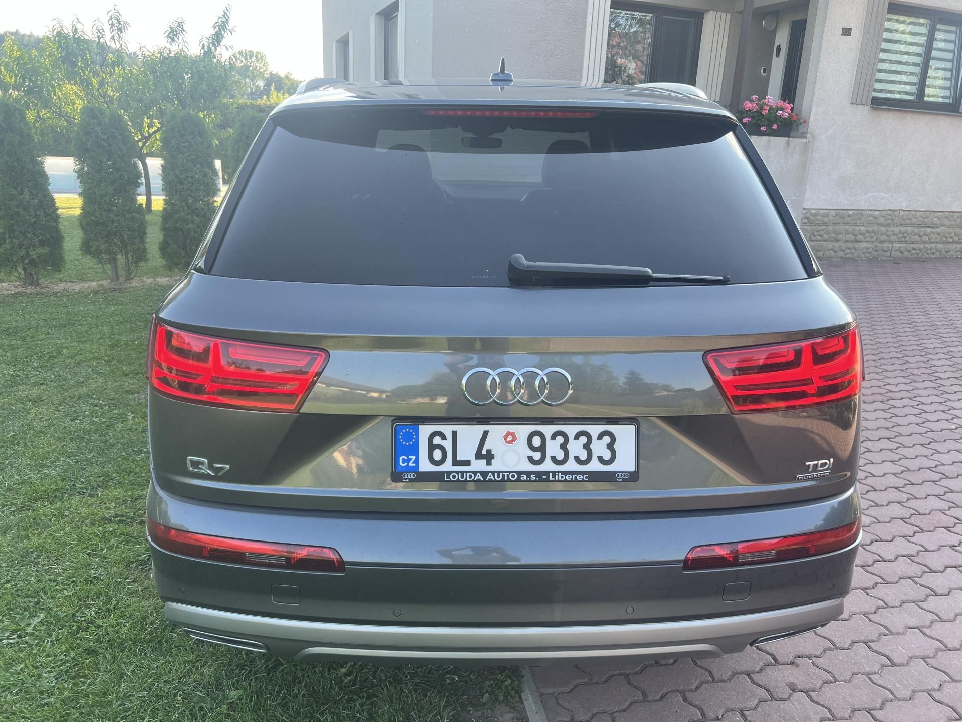 Audi Q7, 3.0TDI 200KW,S-LINE,VZDUCH,TZ - fotka 5
