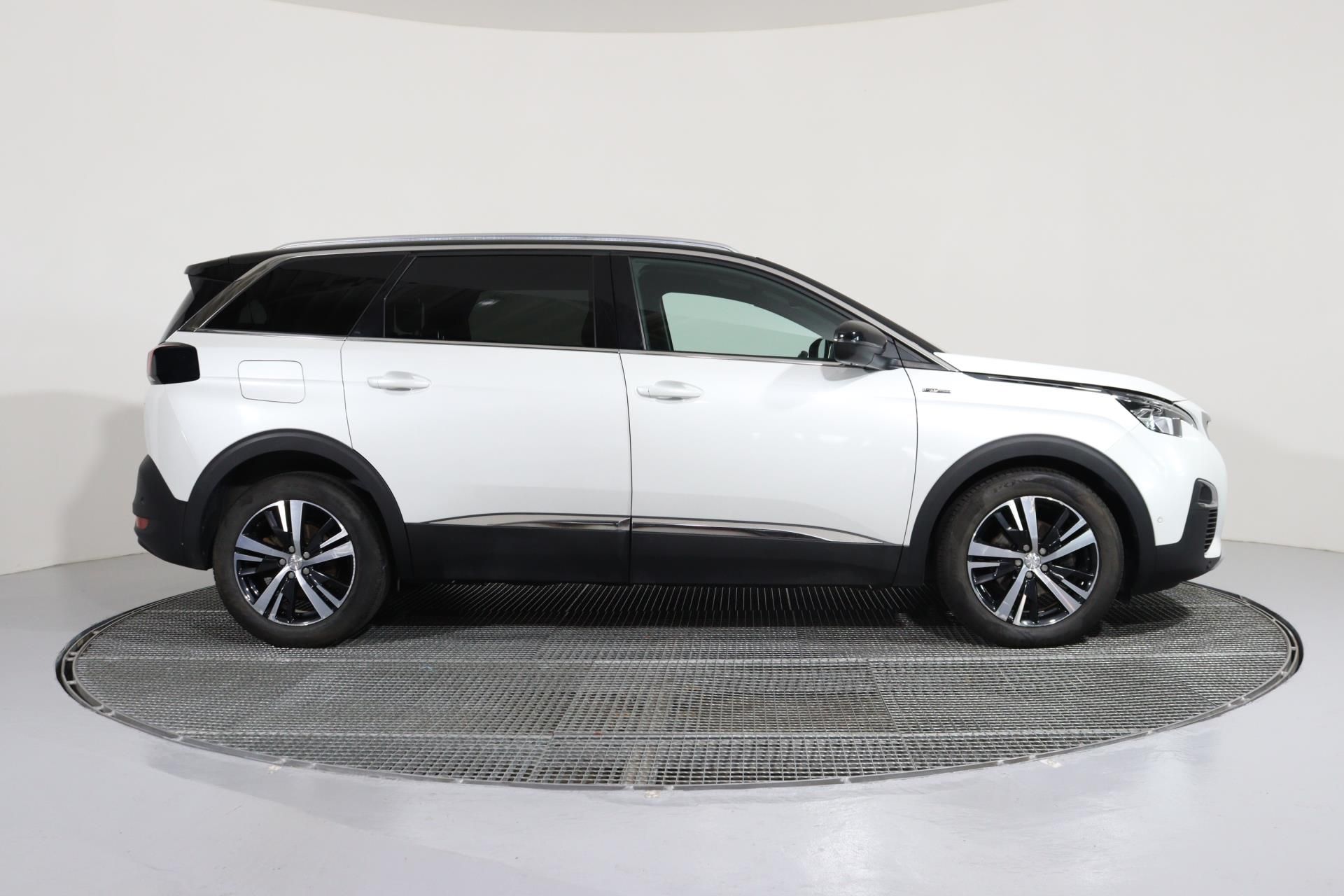 Peugeot 5008, GT-LINE 2,0 HDi 130 kW - fotka 3