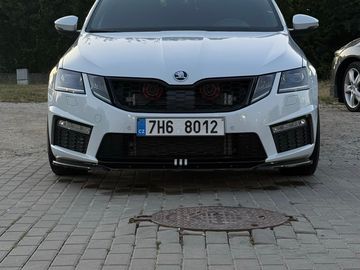 Škoda Octavia 3 RS 2.0 TDi DSG