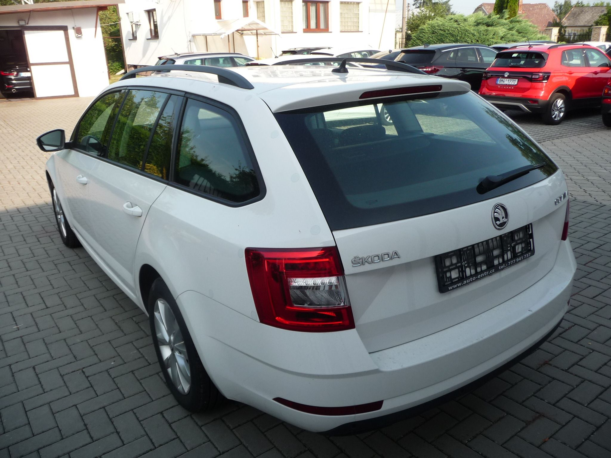 Škoda Octavia, 1.0 TSi 85kw DSG Business 1.ma - fotka 6