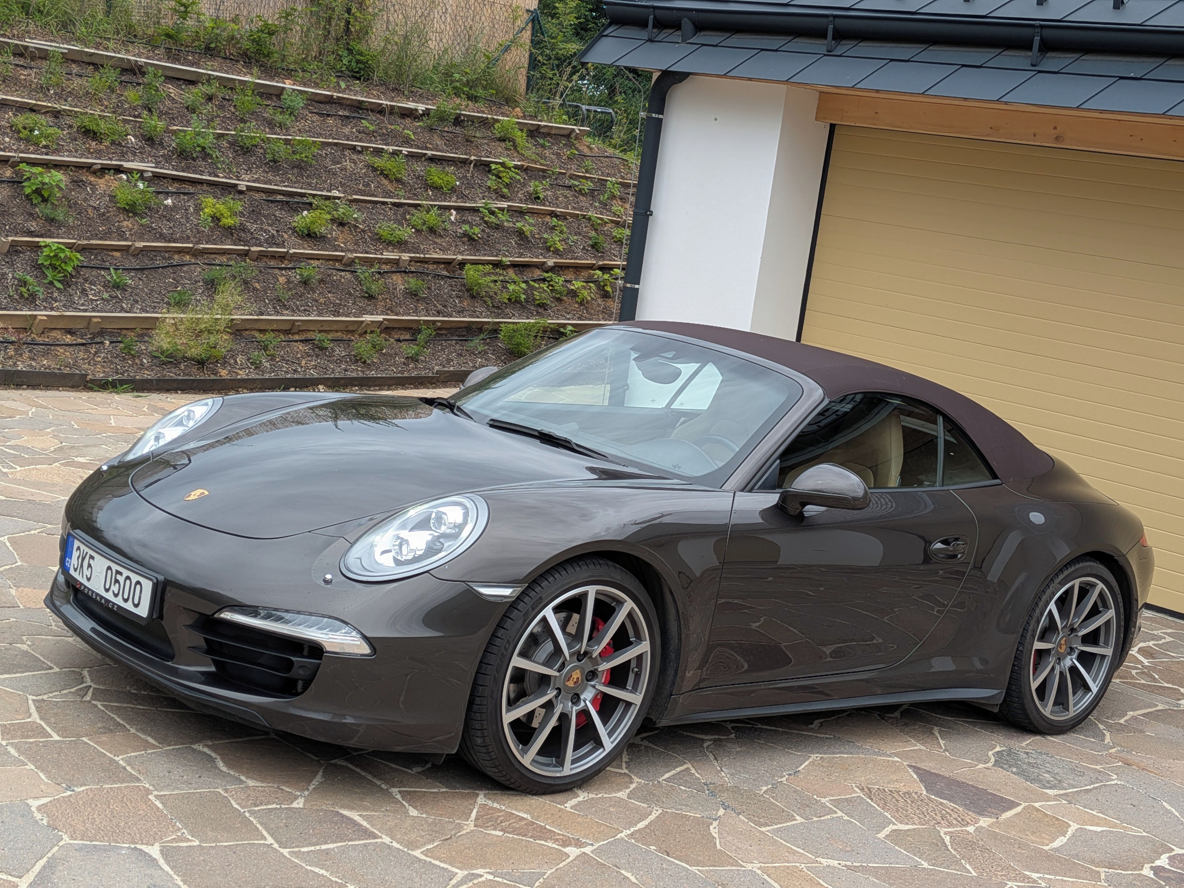 Porsche 911, 4S Cabrio,PDK,sportchrono,PSM - fotka 6