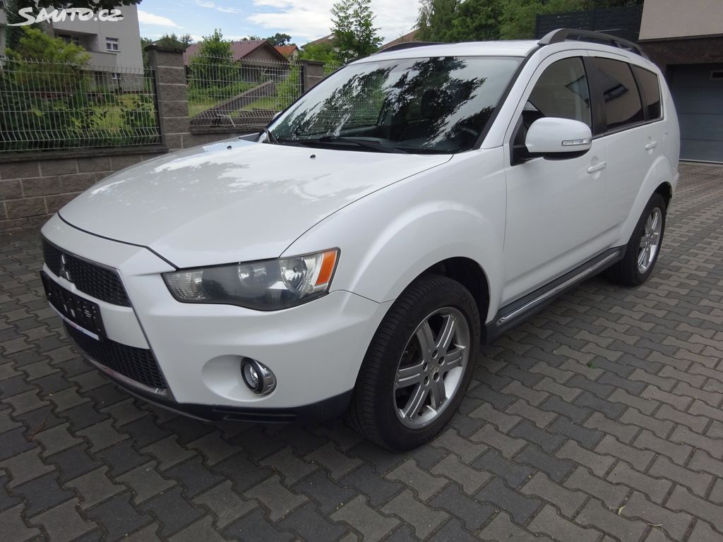 Mitsubishi Outlander, 2.2DI-D130kW.Servis Mitsubishi