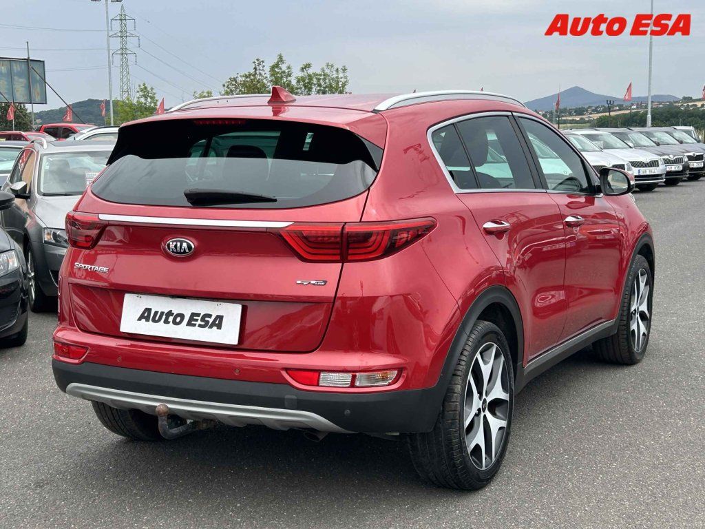 Kia Sportage, 1.7 CRDi,GT line,kamera,TZ - fotka 4