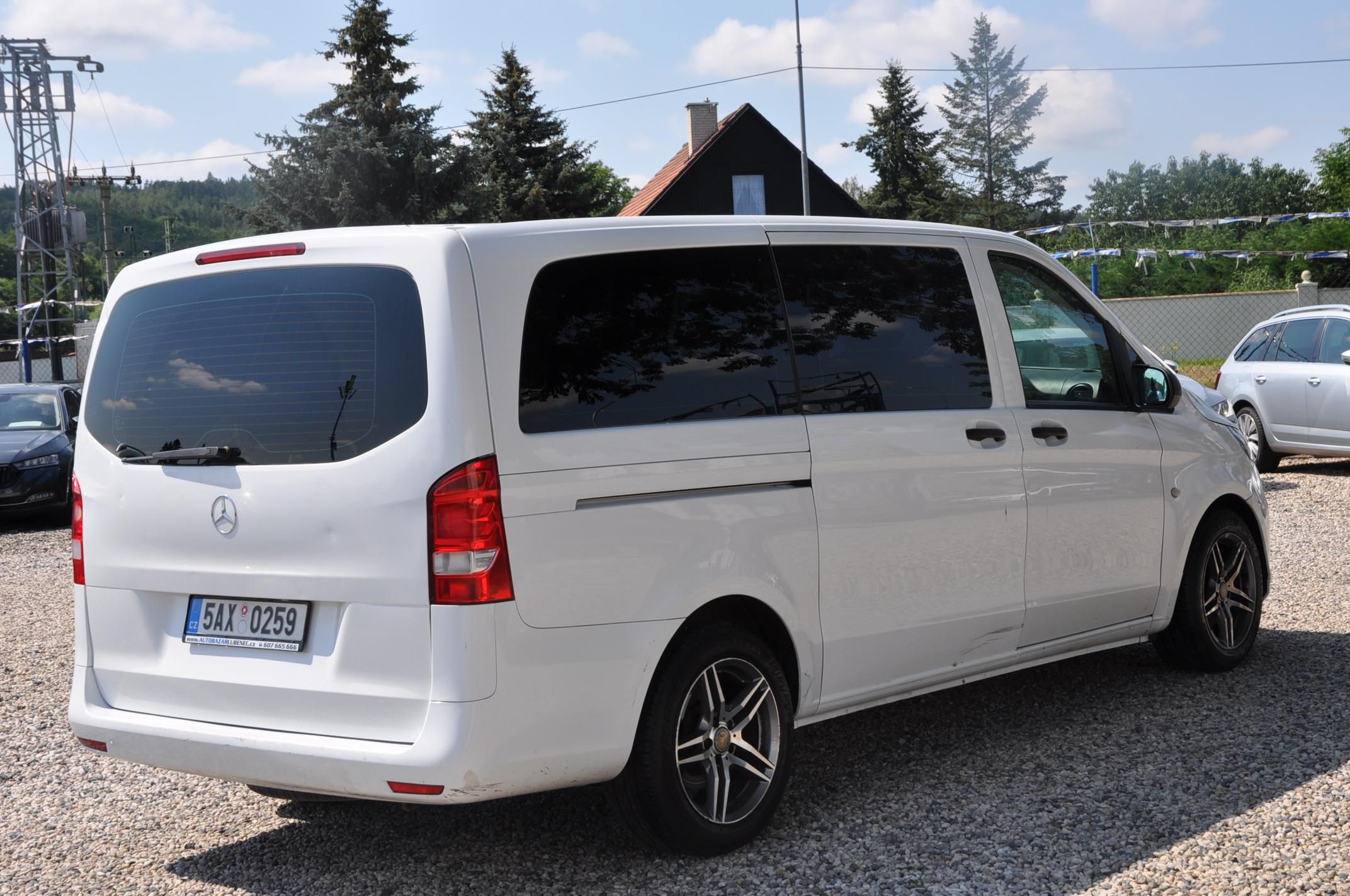 Mercedes-Benz Vito, 119 L TOURER A/T - fotka 3