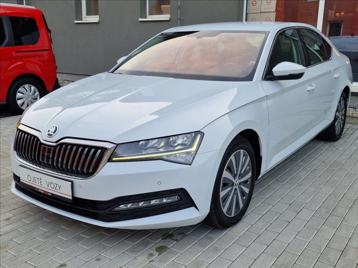Škoda Superb, 2.0TDI 110kW,původ ČR,1.Maj - fotka 5