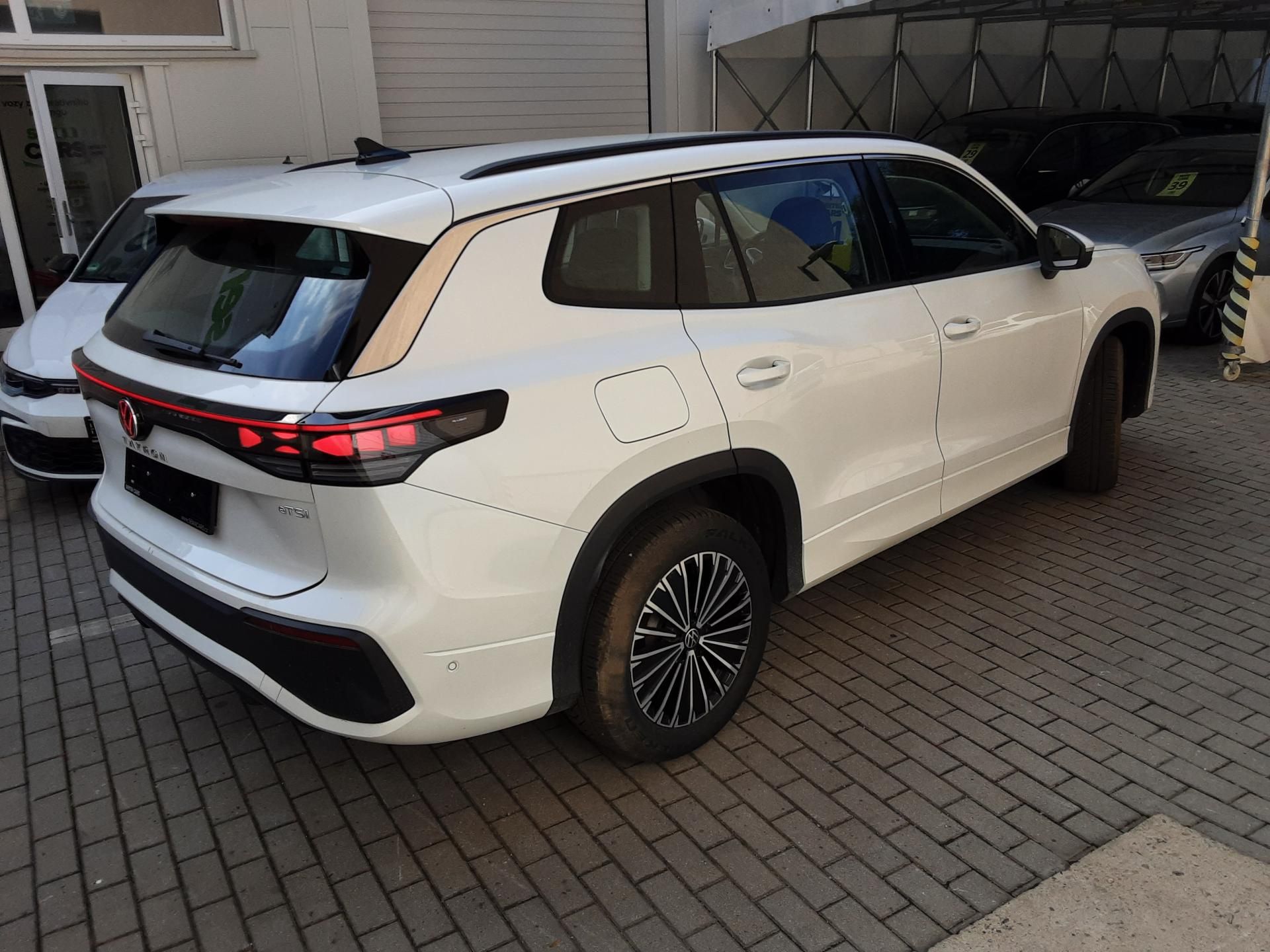 Volkswagen Tayron, 1.5 eTSI 110 kW DSG7 7míst - fotka 2
