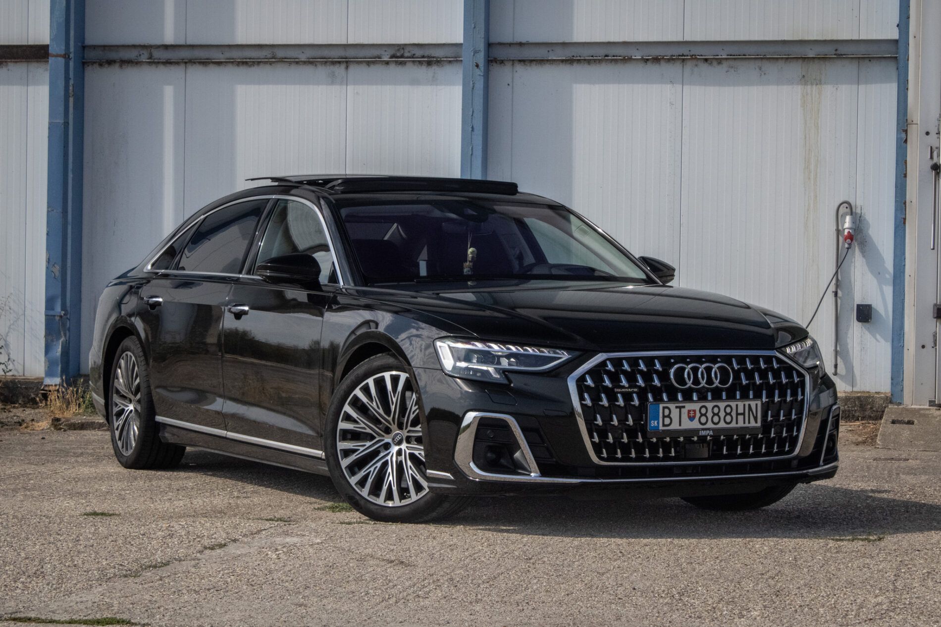 Audi A8 - fotka 6